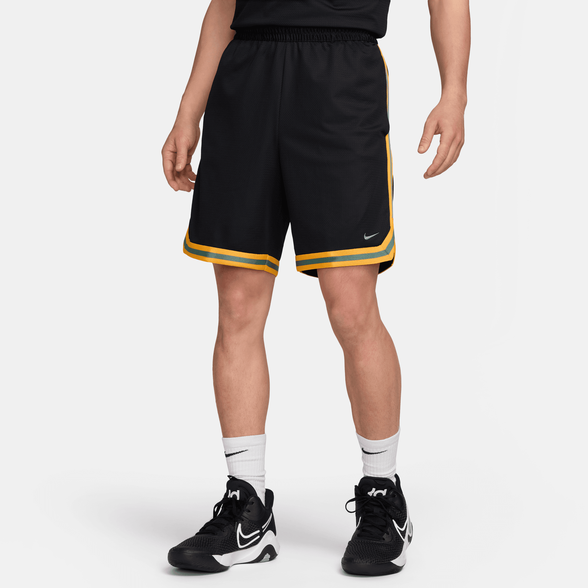 NIKE DNA MEN'S DRI-FIT 8" BASKETBALL SHORTS