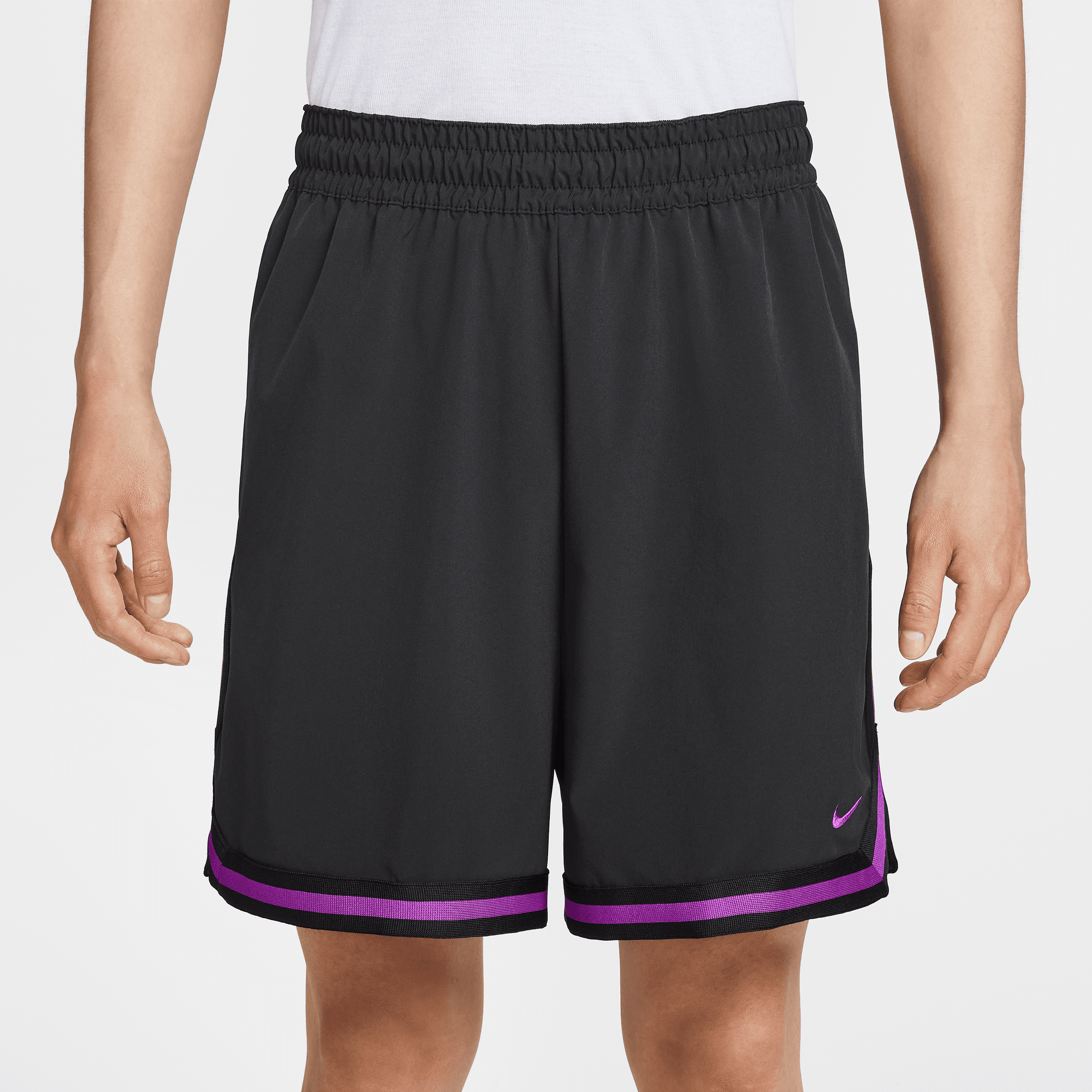 NIKE DNA MEN'S DRI-FIT 6" UV WOVEN BASKETBALL SHORTS