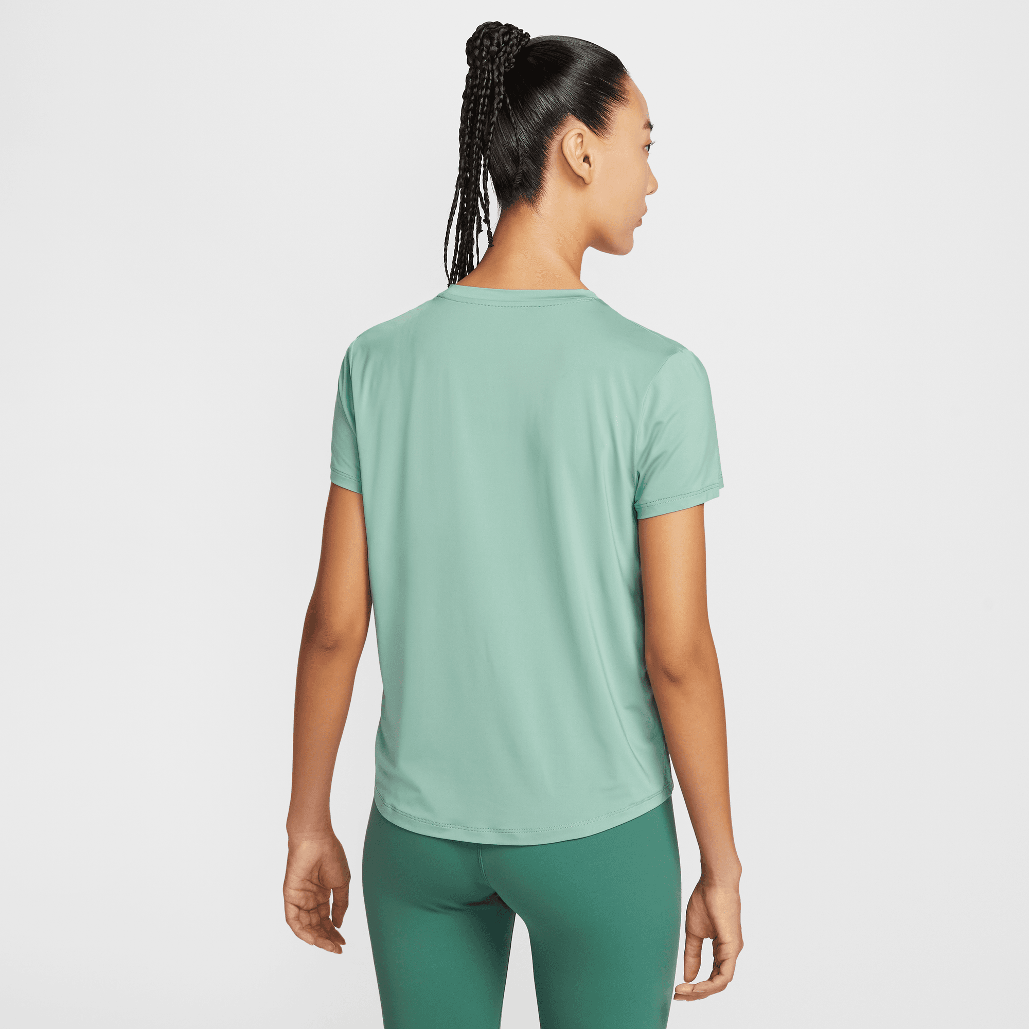 NIKE ONE CLASSIC WOMEN'S DRI-FIT SHORT-SLEEVE TO P