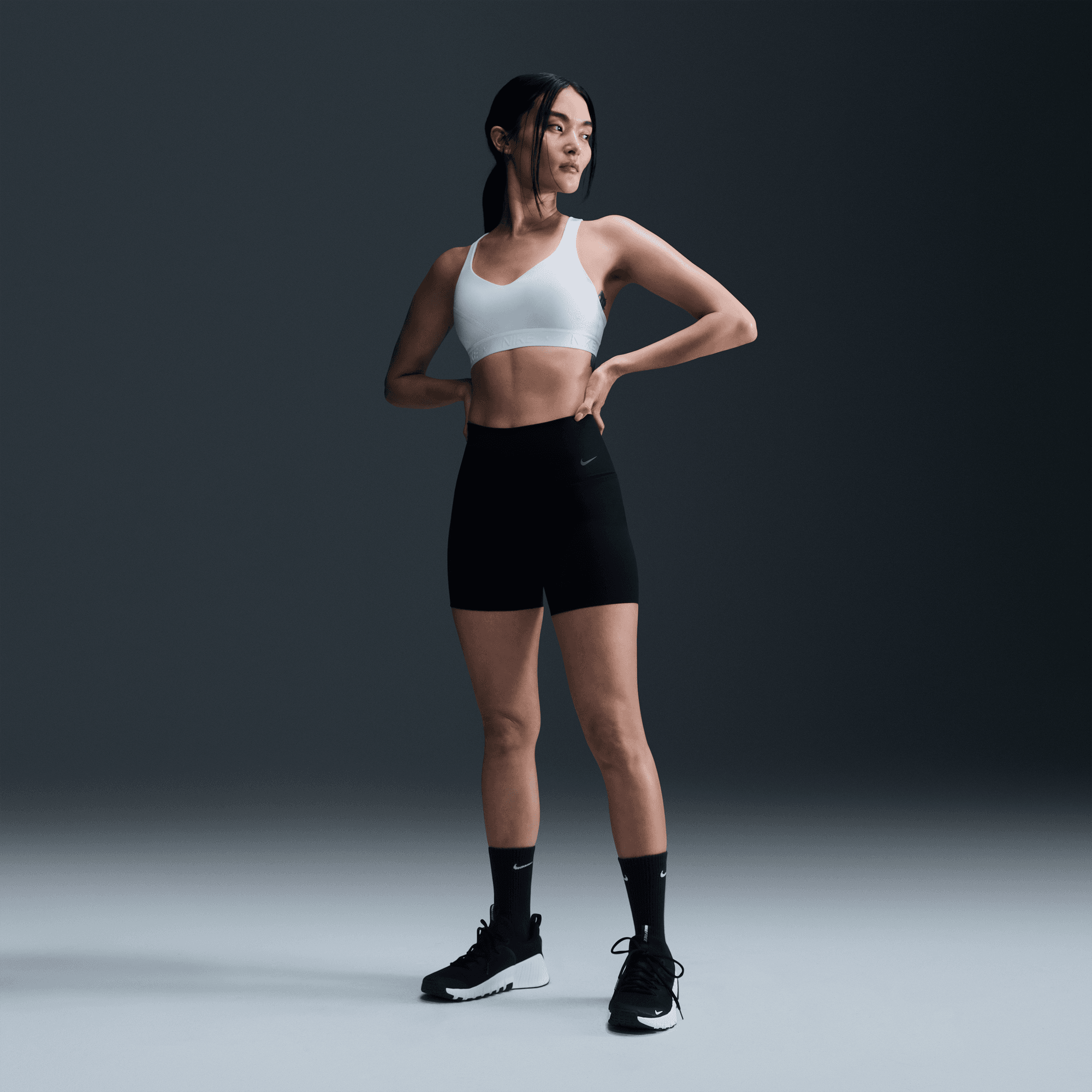 NIKE ZENVY WOMEN'S GENTLE-SUPPORT HIGH-WAISTED 5" BIKER SHORTS