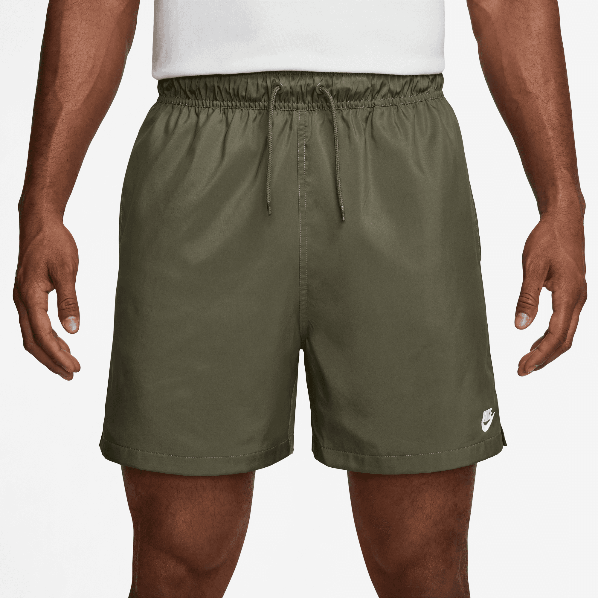 NIKE CLUB MEN'S WOVEN FLOW SHORTS