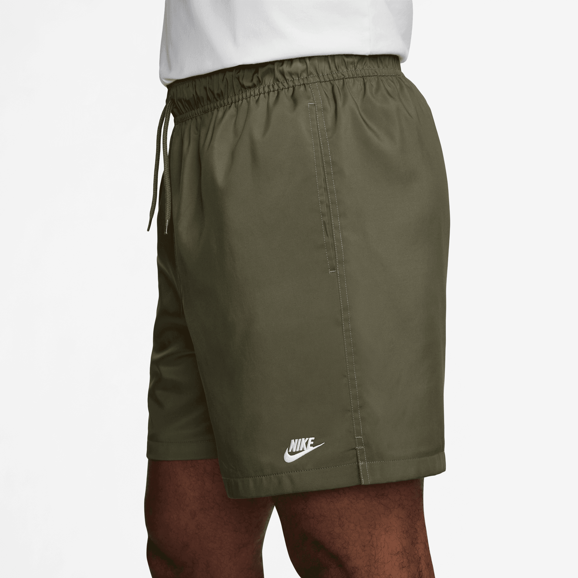 NIKE CLUB MEN'S WOVEN FLOW SHORTS