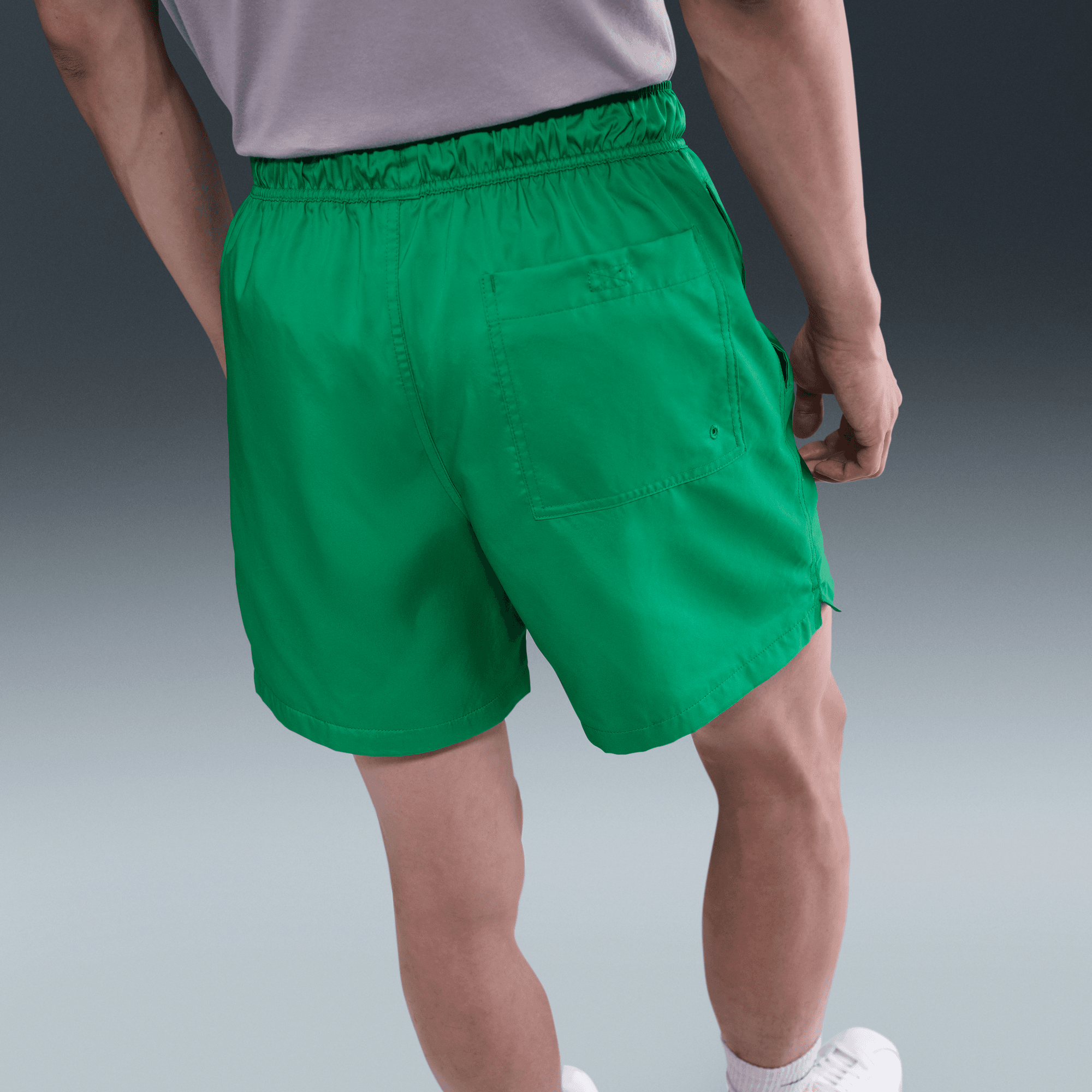 NIKE CLUB MEN'S WOVEN FLOW SHORTS