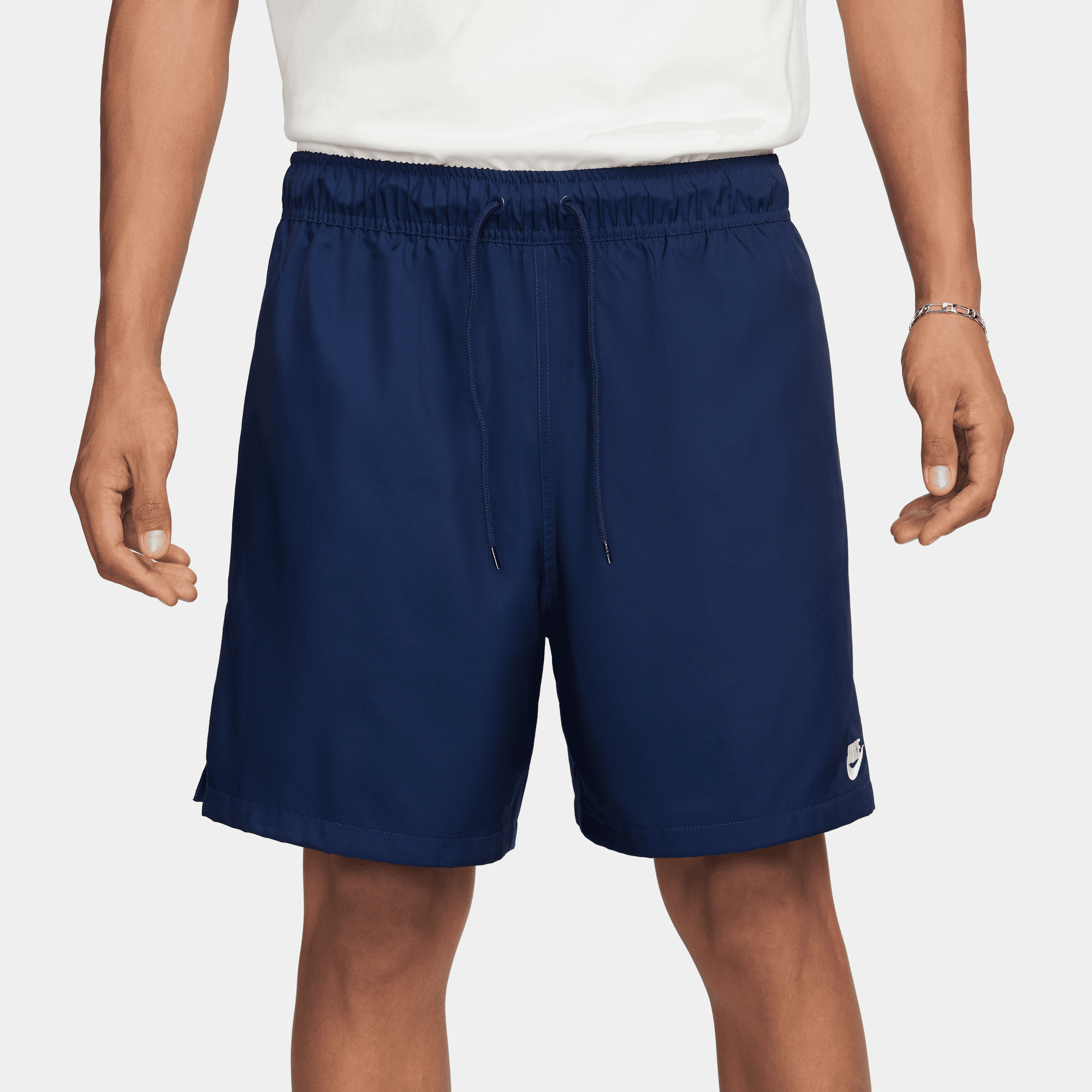 NIKE CLUB MEN'S WOVEN FLOW SHORTS