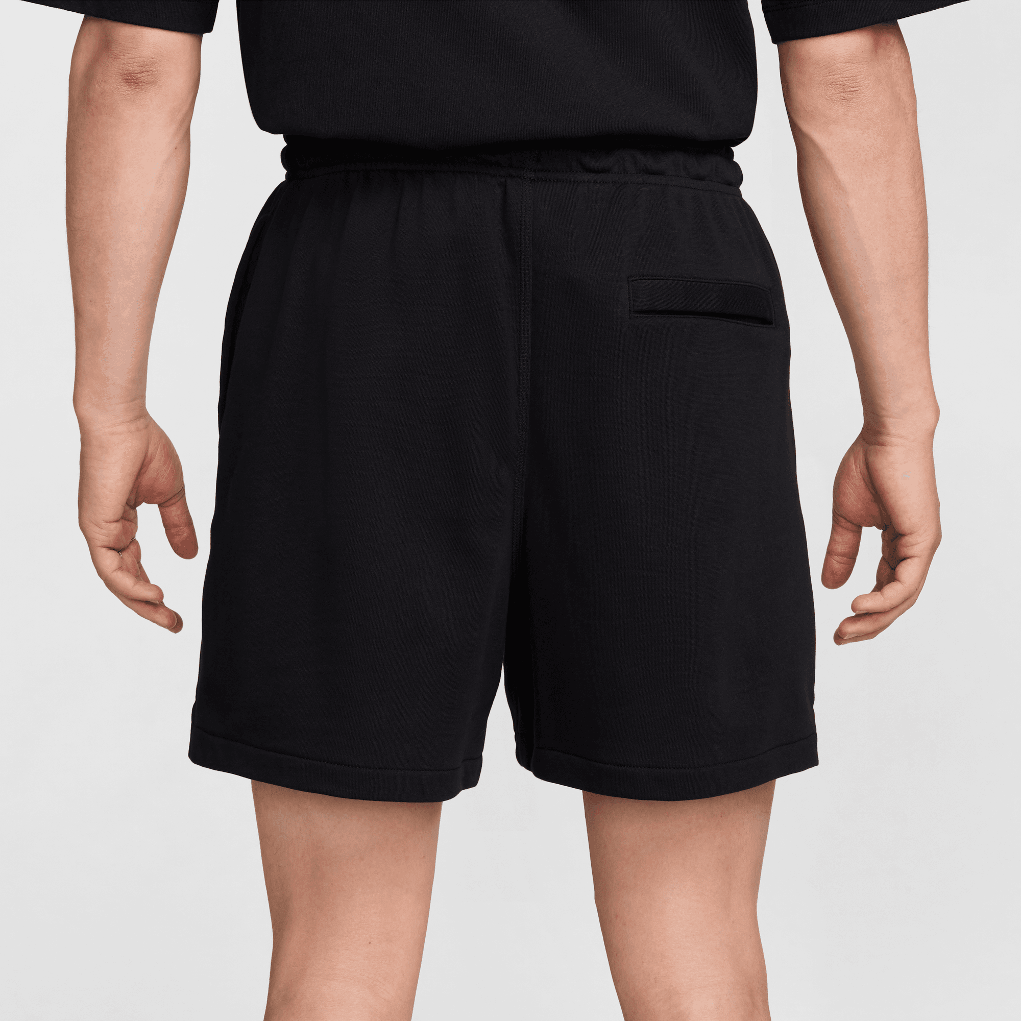 NIKE CLUB MEN'S FRENCH TERRY FLOW SHORTS