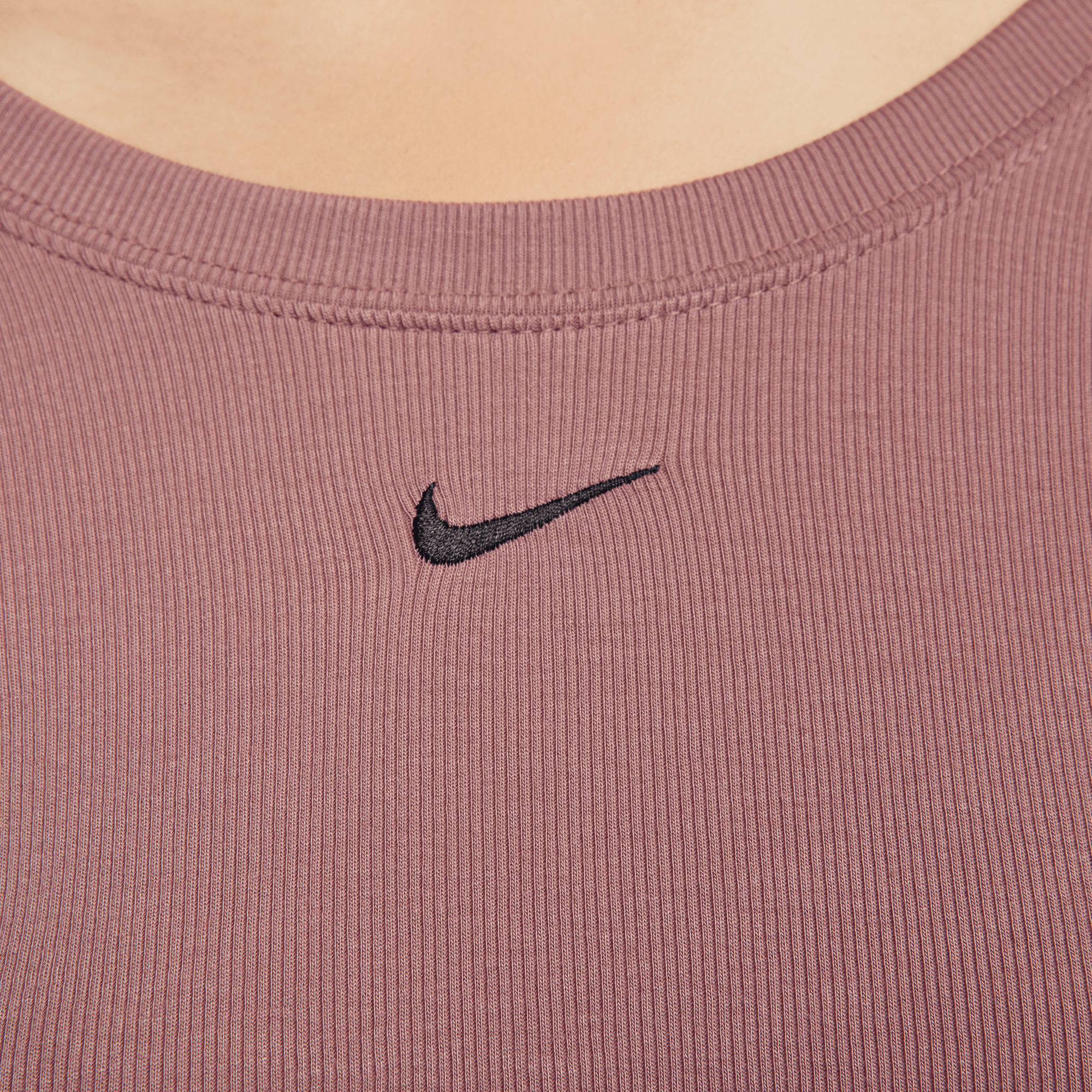 Nike Sportswear Chill Knit Women's Tight Mini-Rib Flared Leggings