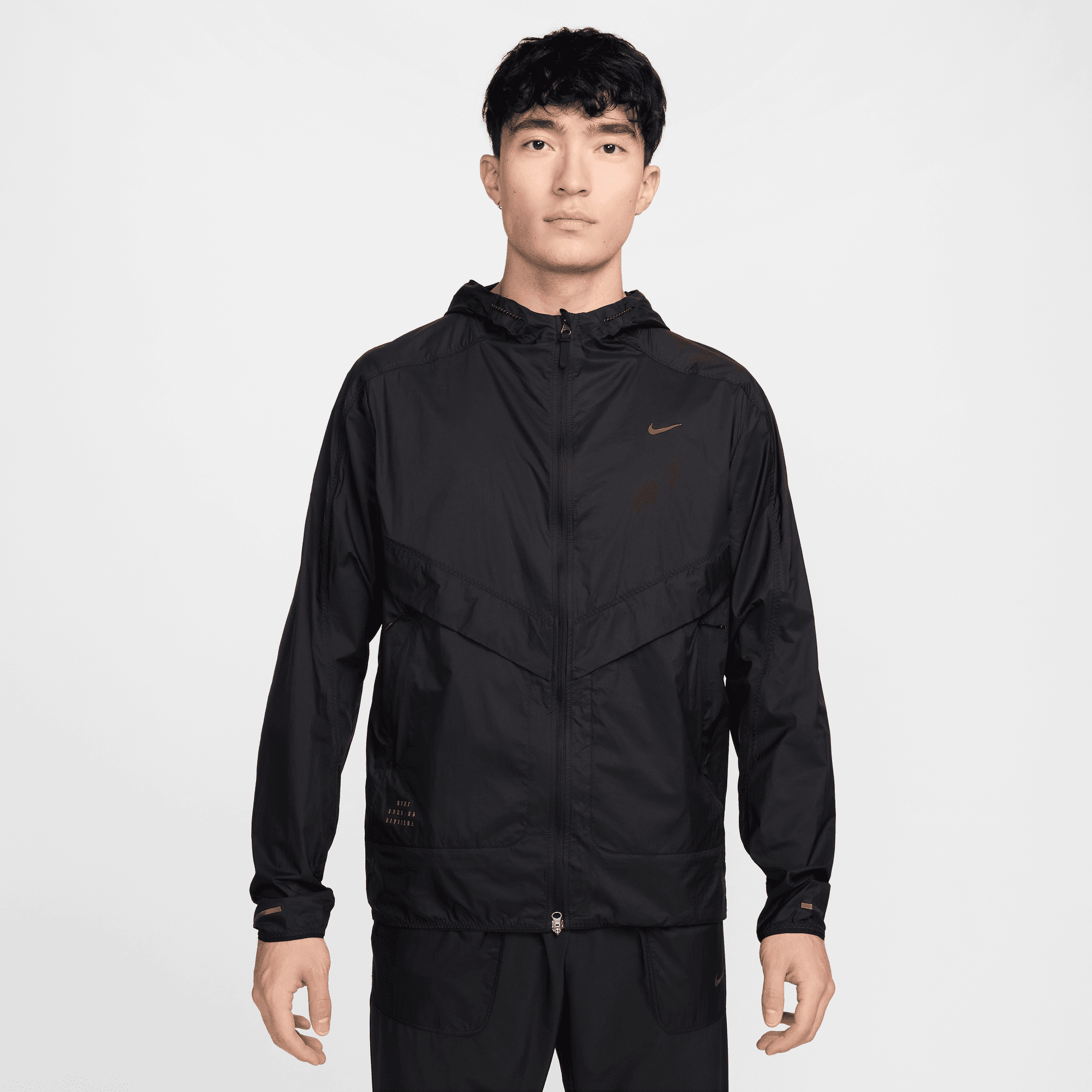 NIKE RUNNING DIVISION MEN'S UV RUNNING JACKET