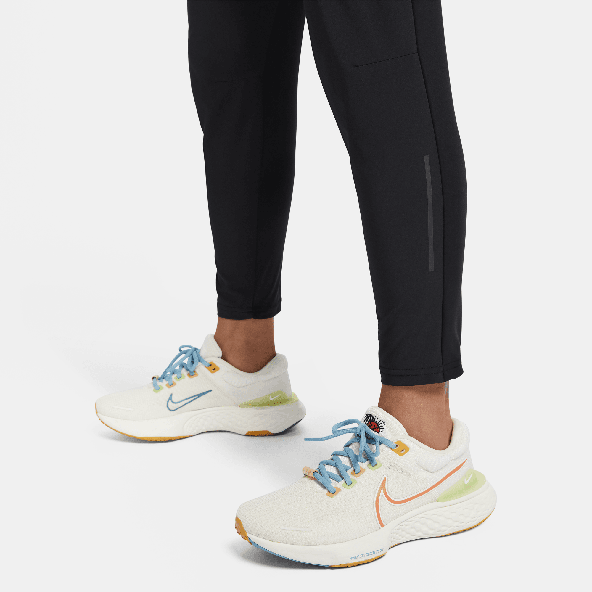 Men's swift dri-fit running pants online