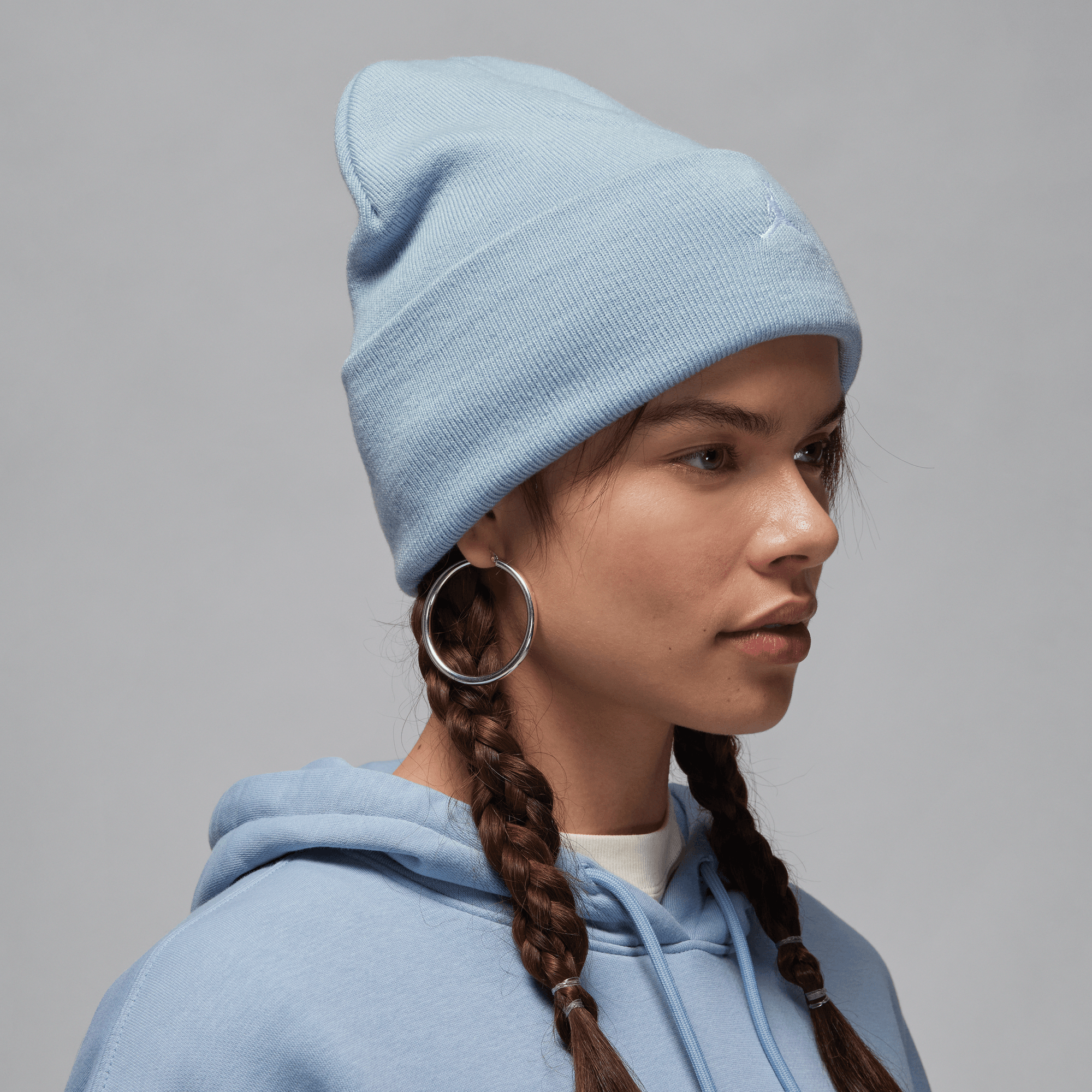 JORDAN PEAK ESSENTIAL BEANIE