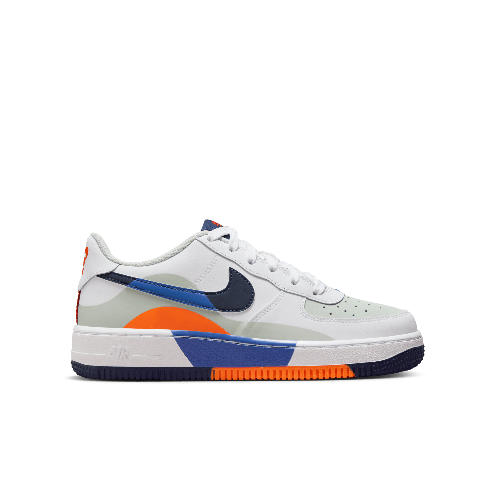 NIKE AIR FORCE 1 LV8 BIG KIDS' SHOES