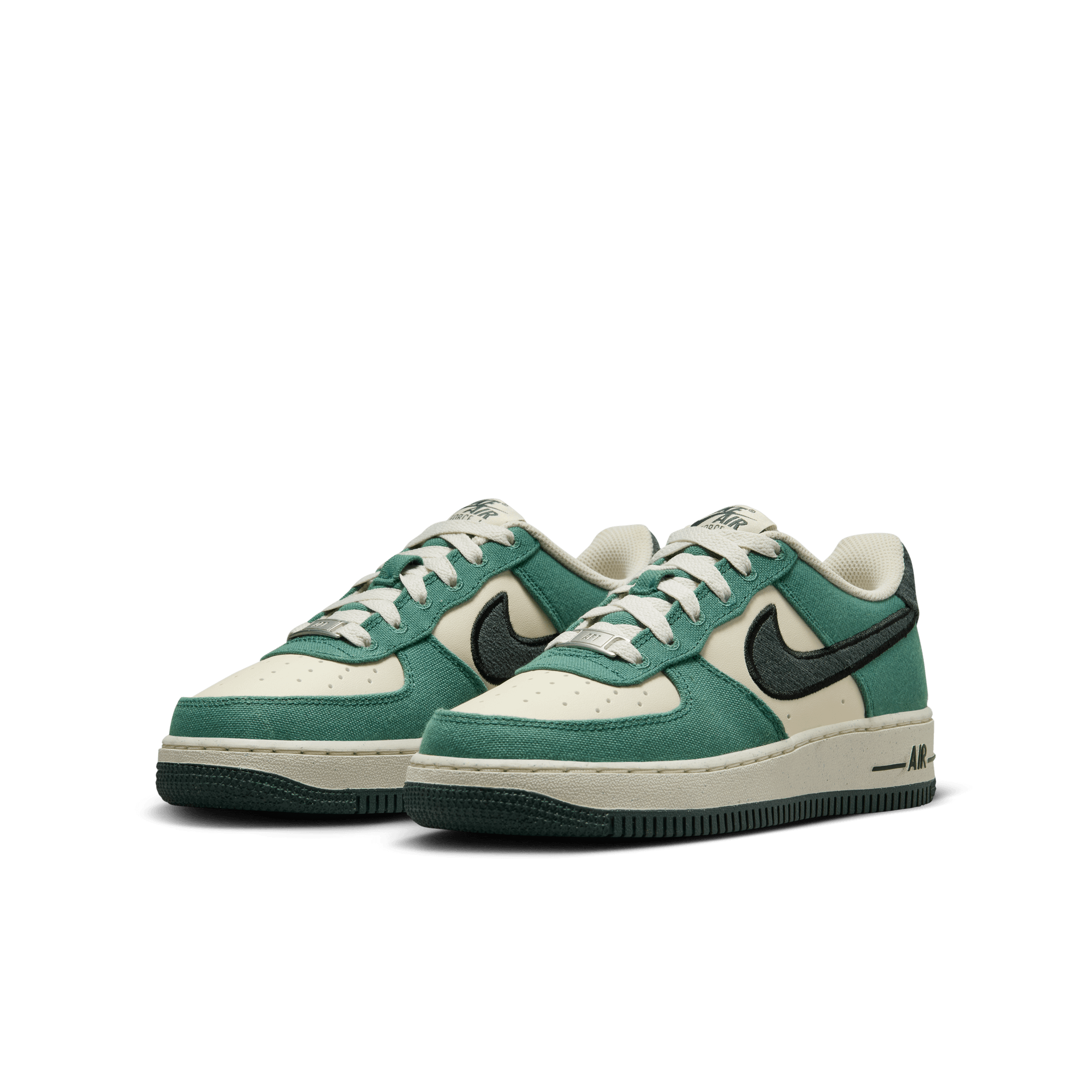 NIKE AIR FORCE 1 LV8 BIG KIDS' SHOES