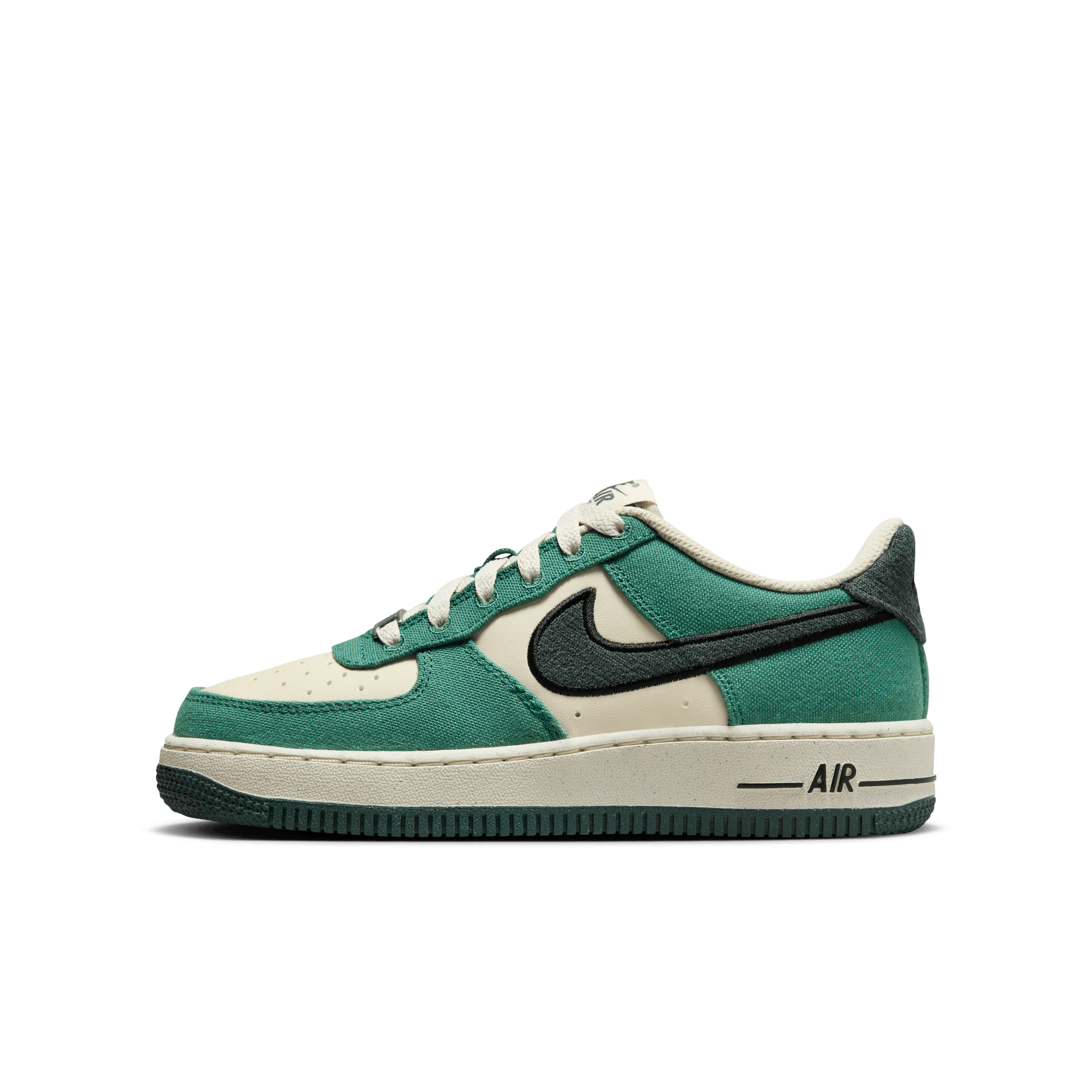 NIKE AIR FORCE 1 LV8 BIG KIDS' SHOES