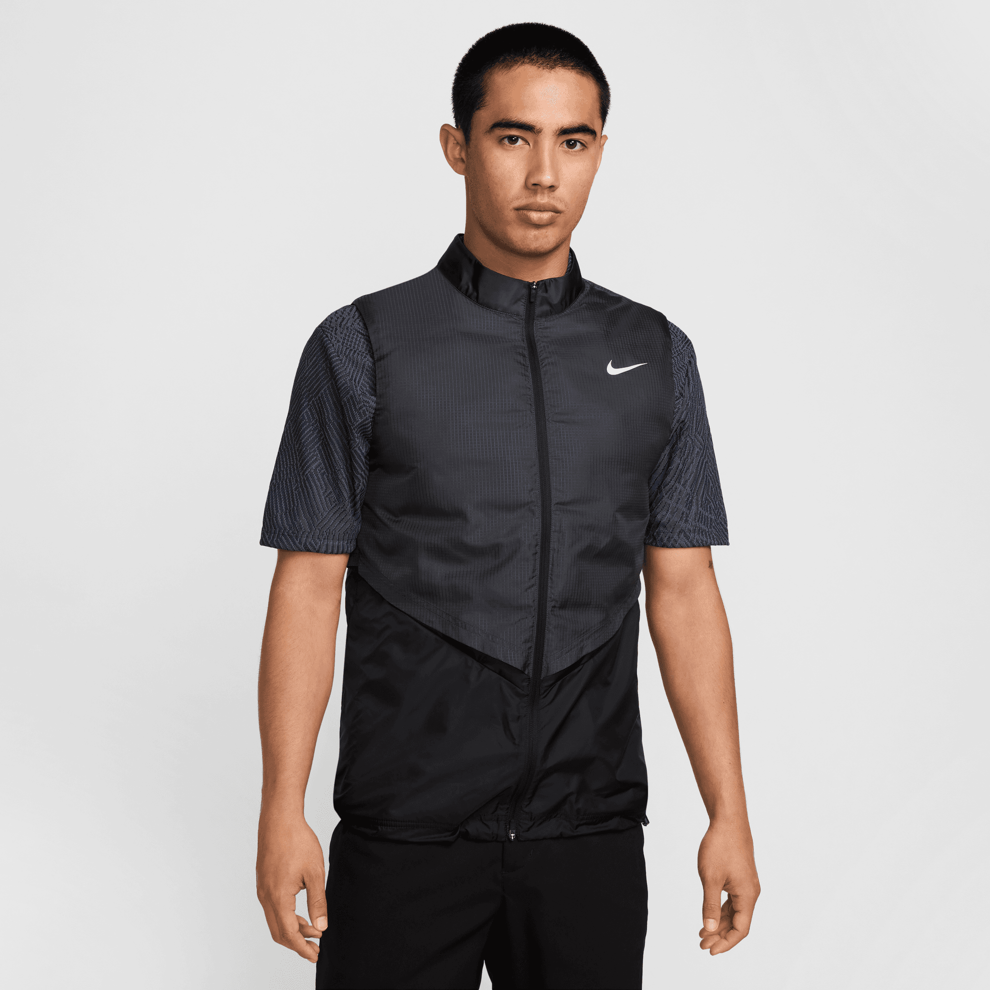 NIKE MEN'S THERMA-FIT ADV REPEL GOLF VEST