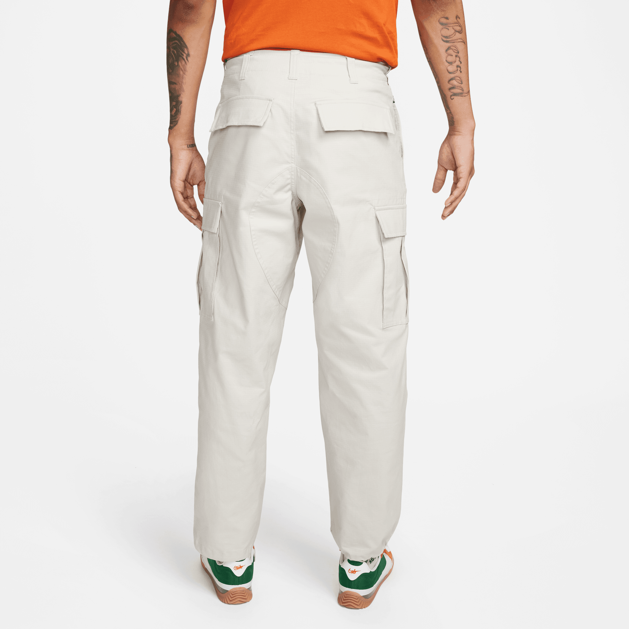Nike sb skate hot sale pants