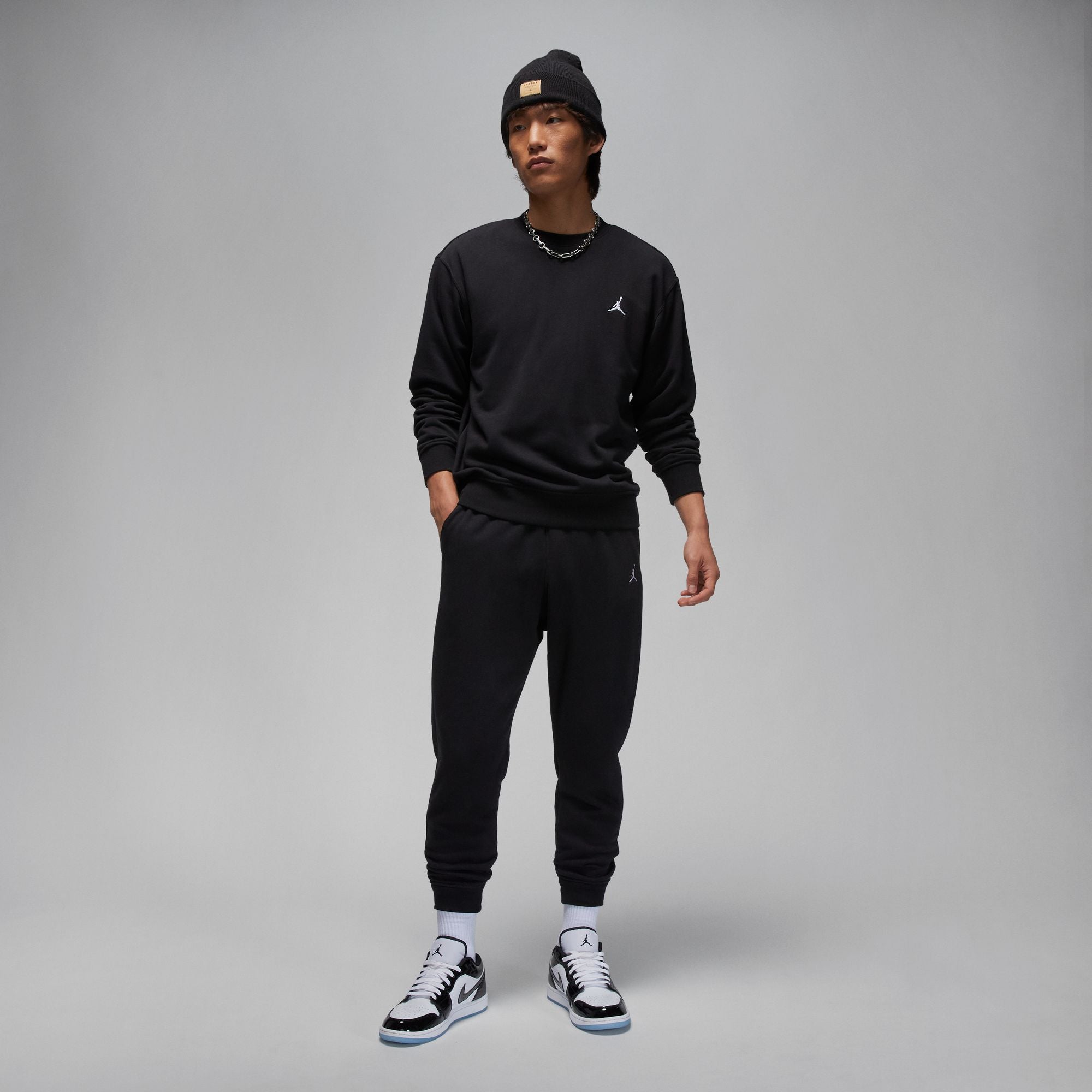 Jordan Essentials Men's Loopback Fleece Crew-Neck Sweatshirt. Nike PH