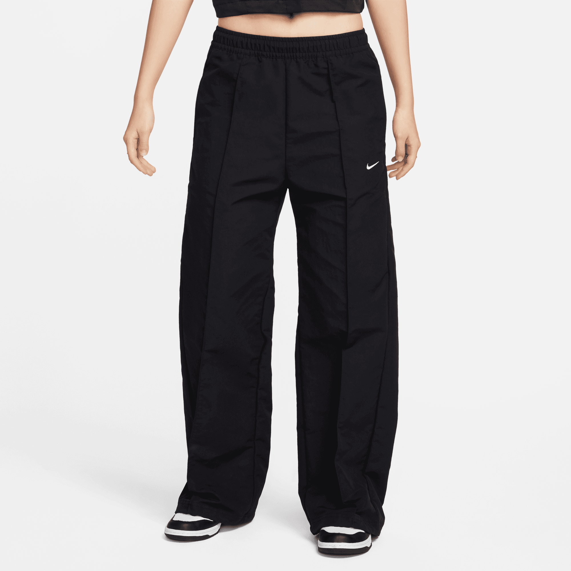 NIKE SPORTSWEAR EVERYTHING WOVENS WOMEN'S MID-RISE OPEN-HEM PANTS