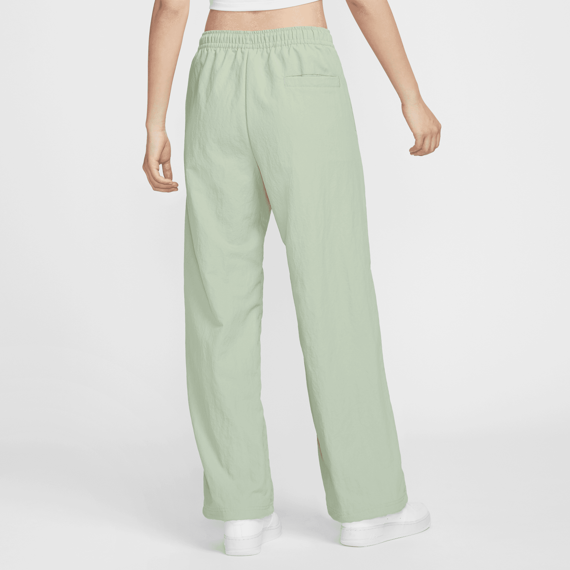 NIKE SPORTSWEAR EVERYTHING WOVENS WOMEN'S MID-RISE OPEN-HEM PANTS