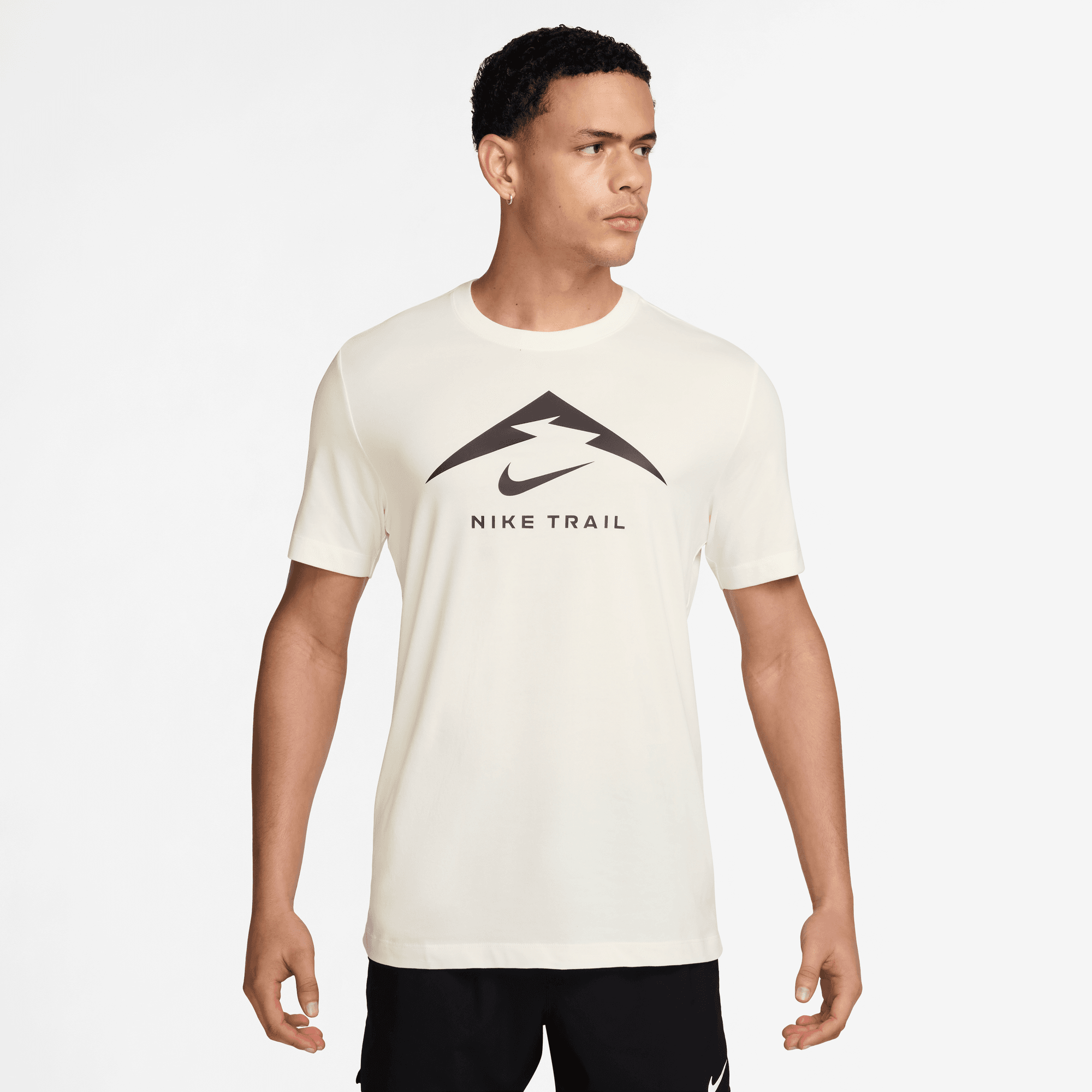 NIKE DRI-FIT MEN'S TRAIL RUNNING T-SHIRT