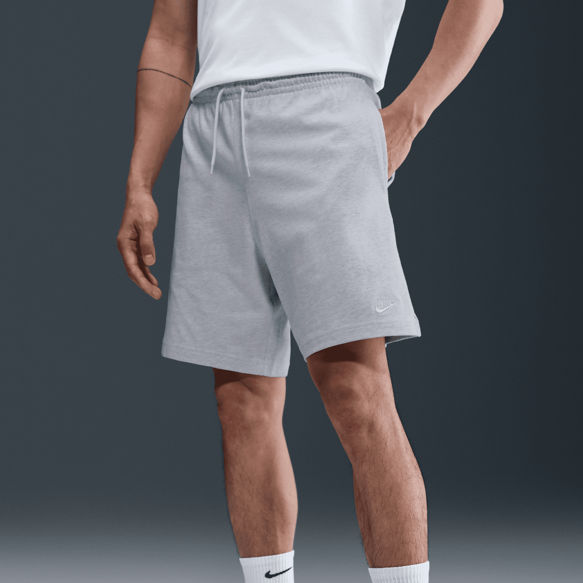 NIKE CLUB MEN'S KNIT SHORTS