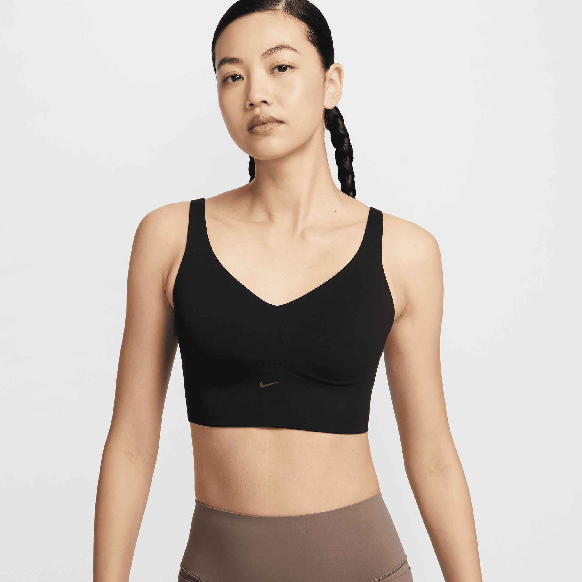 NIKE ALATE MEDIUM SUPPORT WOMEN'S LONGLINE PADDED SPORTS BRA