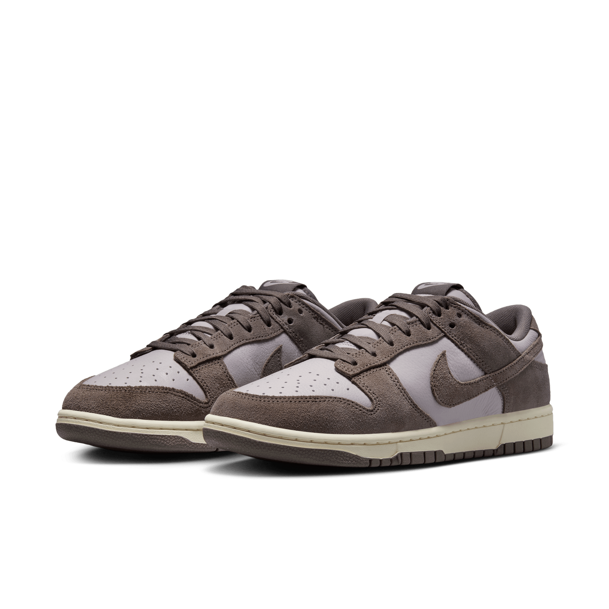 NIKE DUNK LOW RETRO SE LEATHER/SUEDE MEN'S SHOES