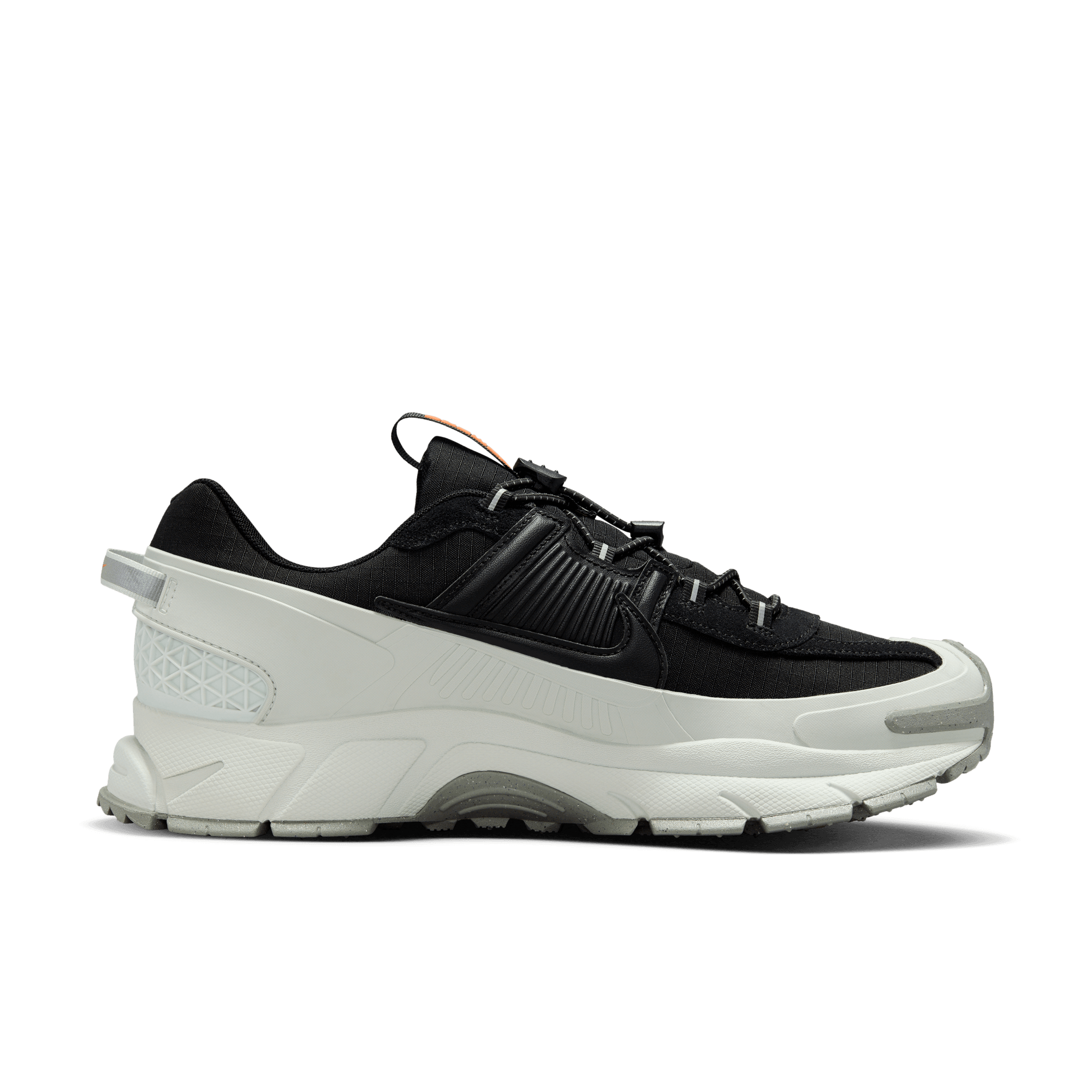 NIKE ZOOM VOMERO ROAM MEN'S WINTERIZED SHOES