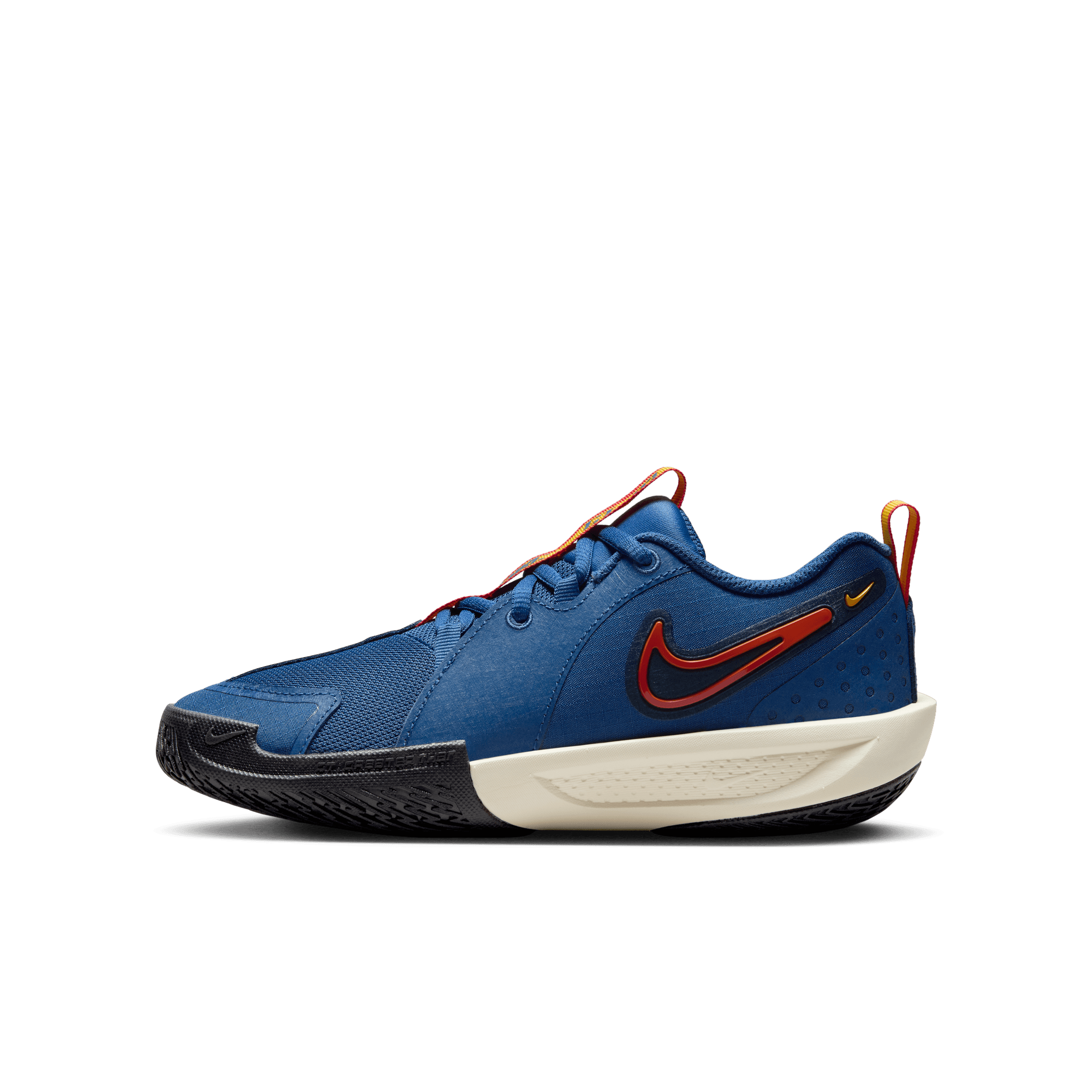 NIKE G.T. CUT 3 SE BIG KIDS' BASKETBALL SHOES