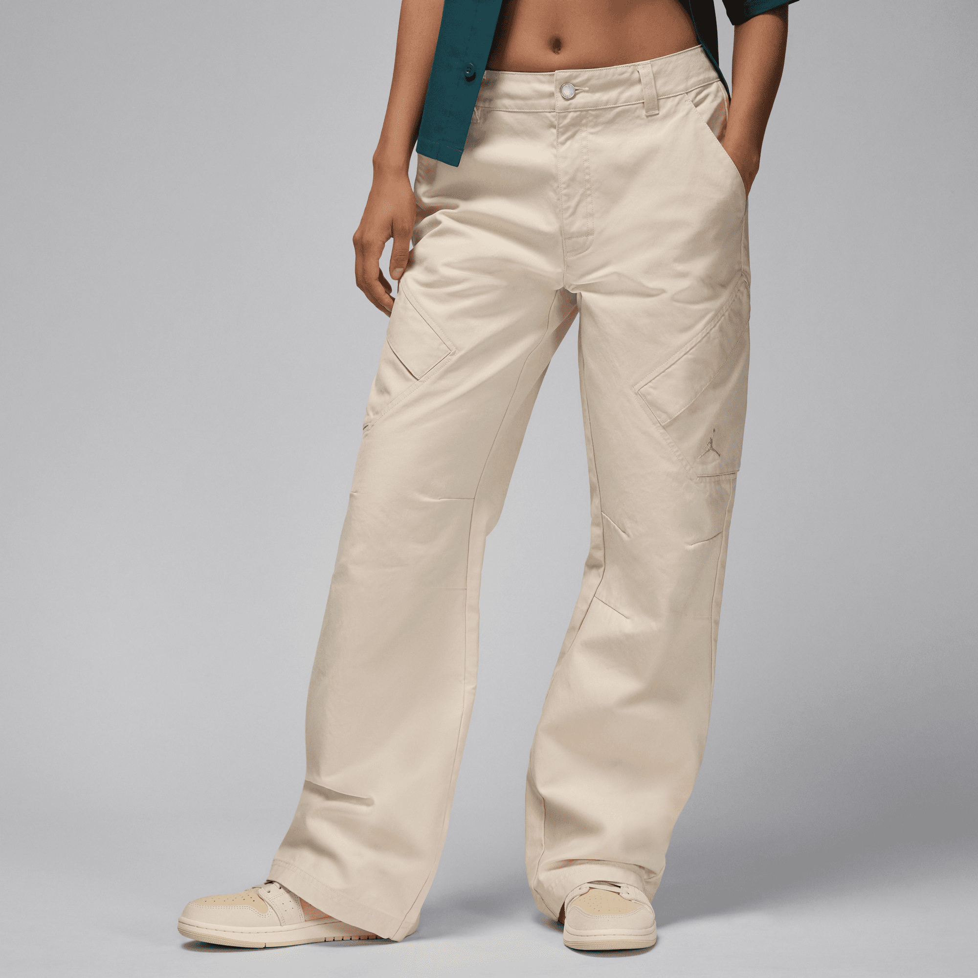 JORDAN CHICAGO WOMEN'S PANTS