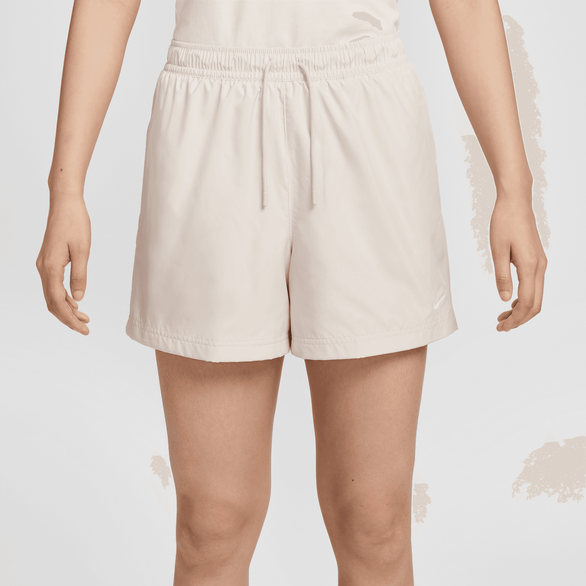 NIKE SPORTSWEAR CLASSIC WOVENS WOMEN'S MID-RISE SHORTS