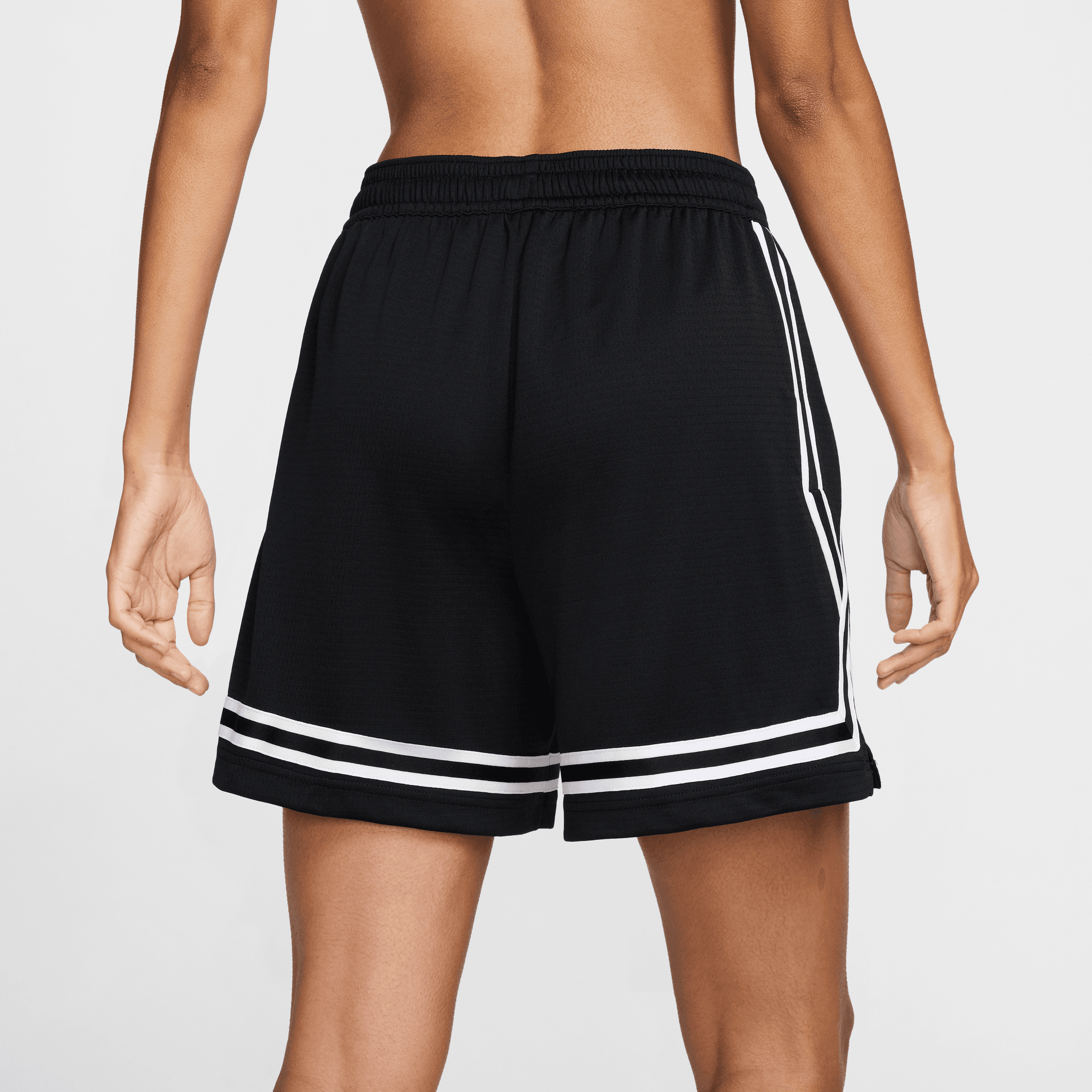 NIKE CROSSOVER WOMEN'S DRI-FIT 5" BASKETBALL SHORTS