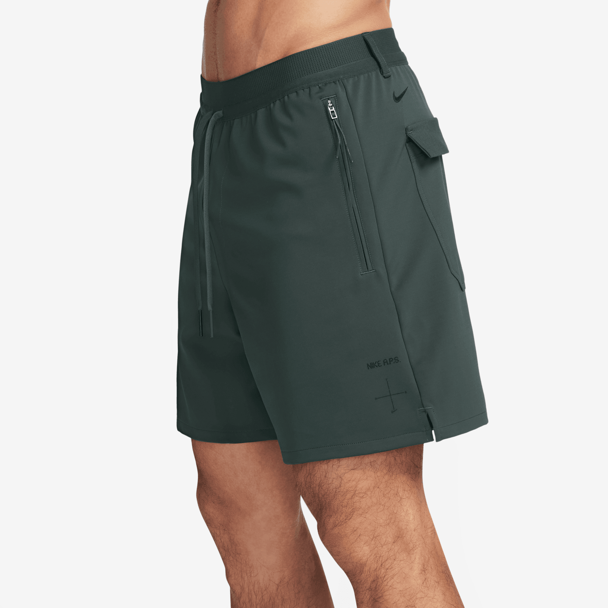 NIKE A.P.S. MEN'S 6" DRI-FIT ADV VERSATILE SHORTS