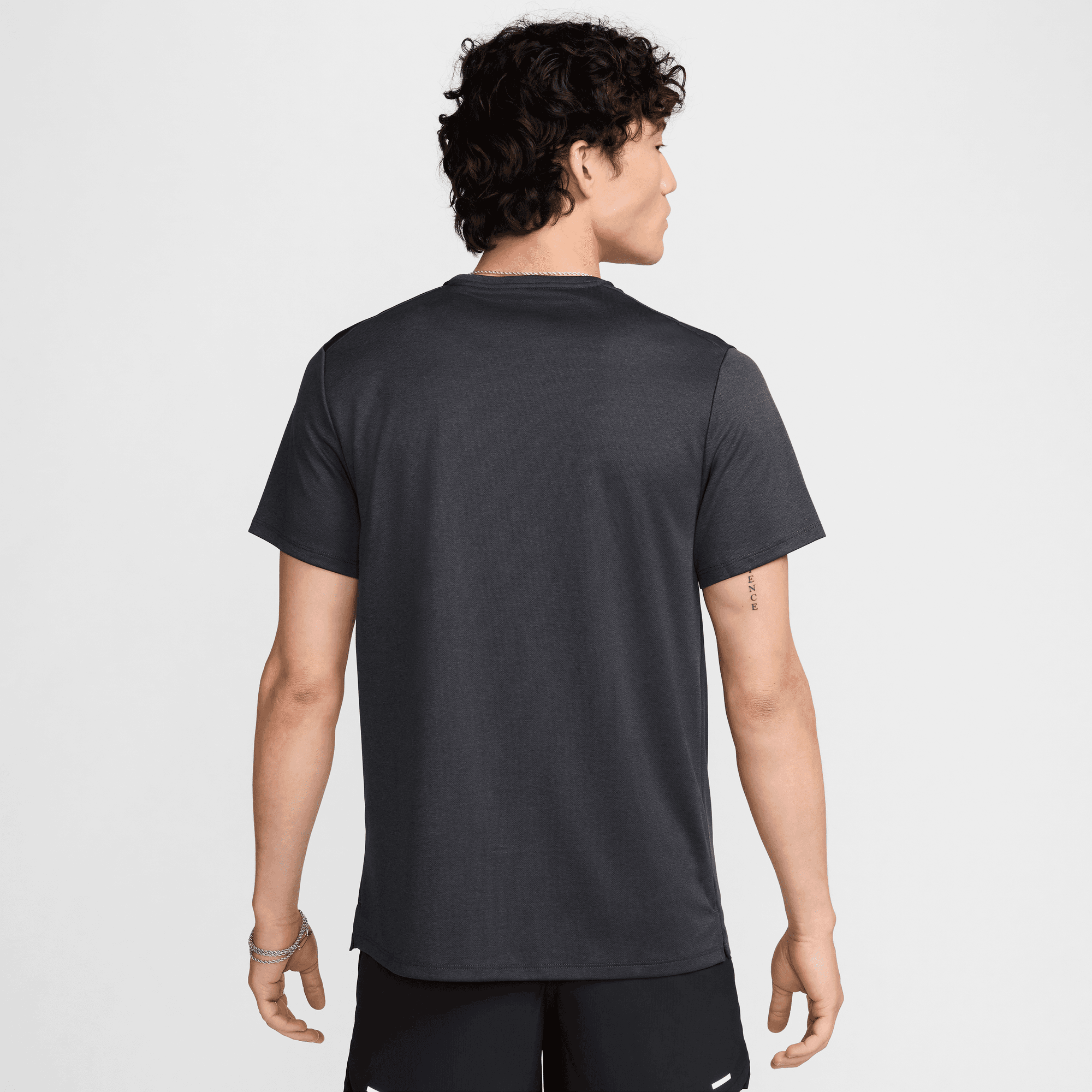 NIKE MILER MEN'S DRI-FIT SHORT-SLEEVE RUNNING TOP