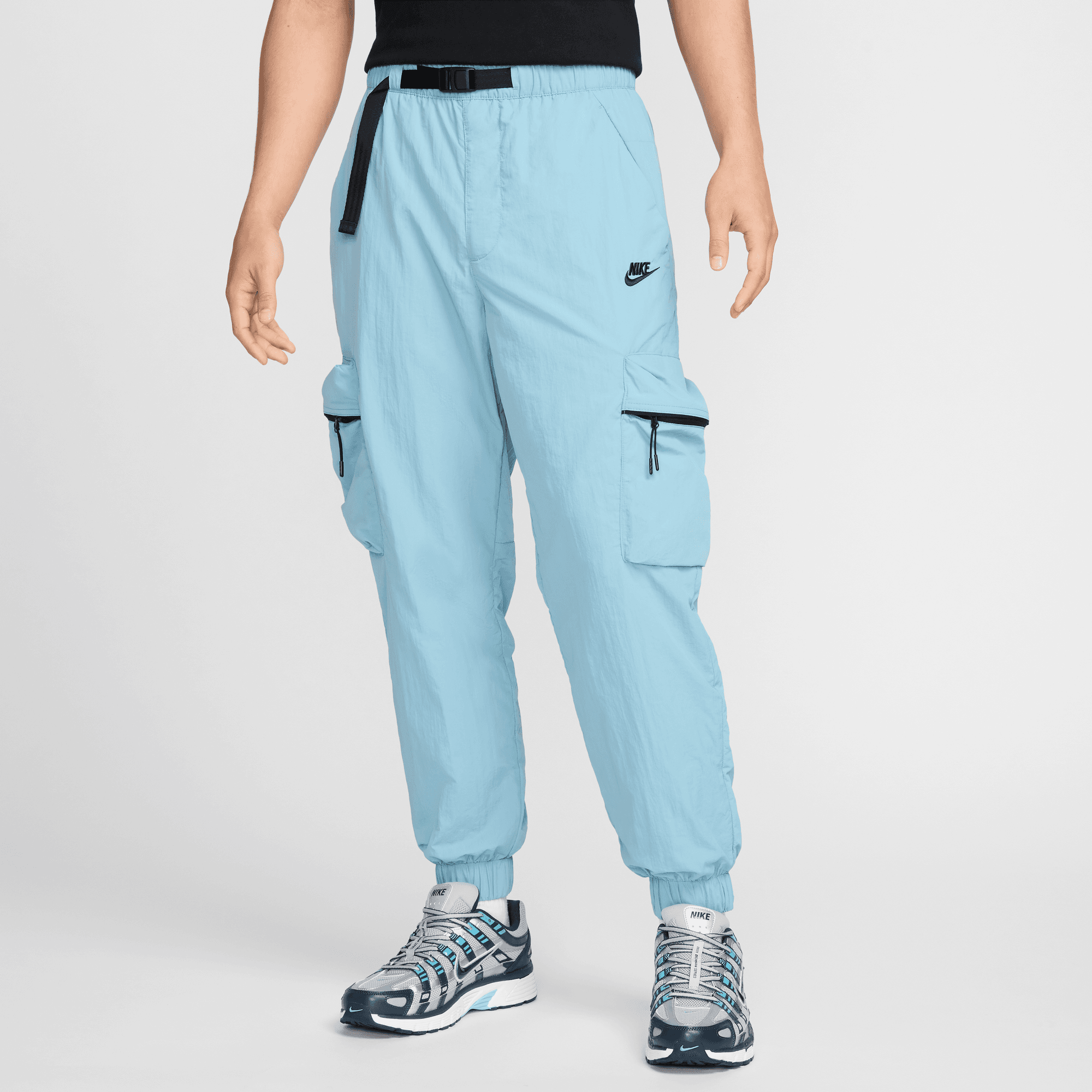 NIKE TECH MEN'S WOVEN CARGO PANTS