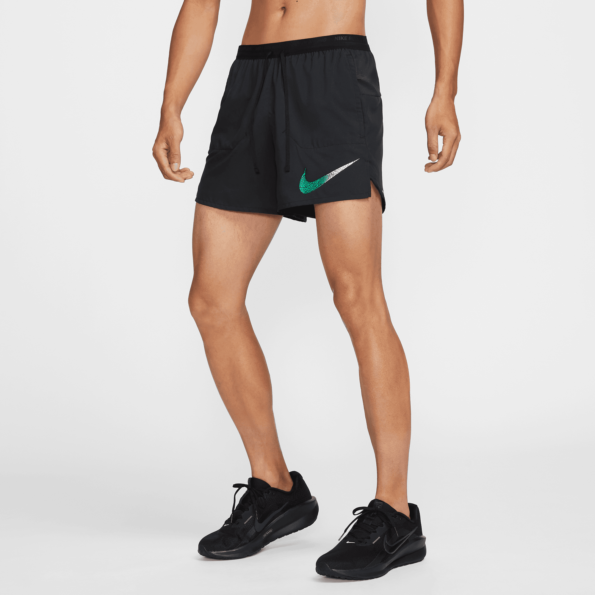 NIKE STRIDE "KIPCHOGE" MEN'S DRI-FIT 5" BRIEF-LINED RUNNING SHORTS