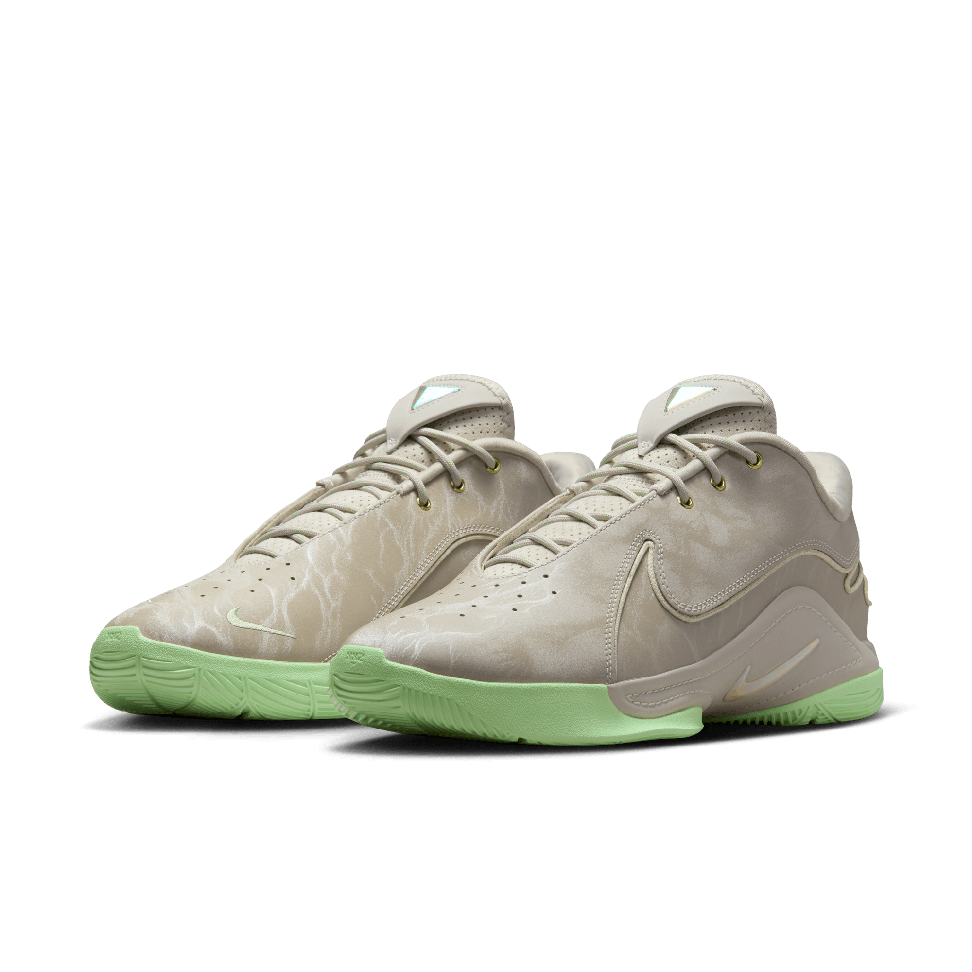 LEBRON XXII EP BASKETBALL SHOES