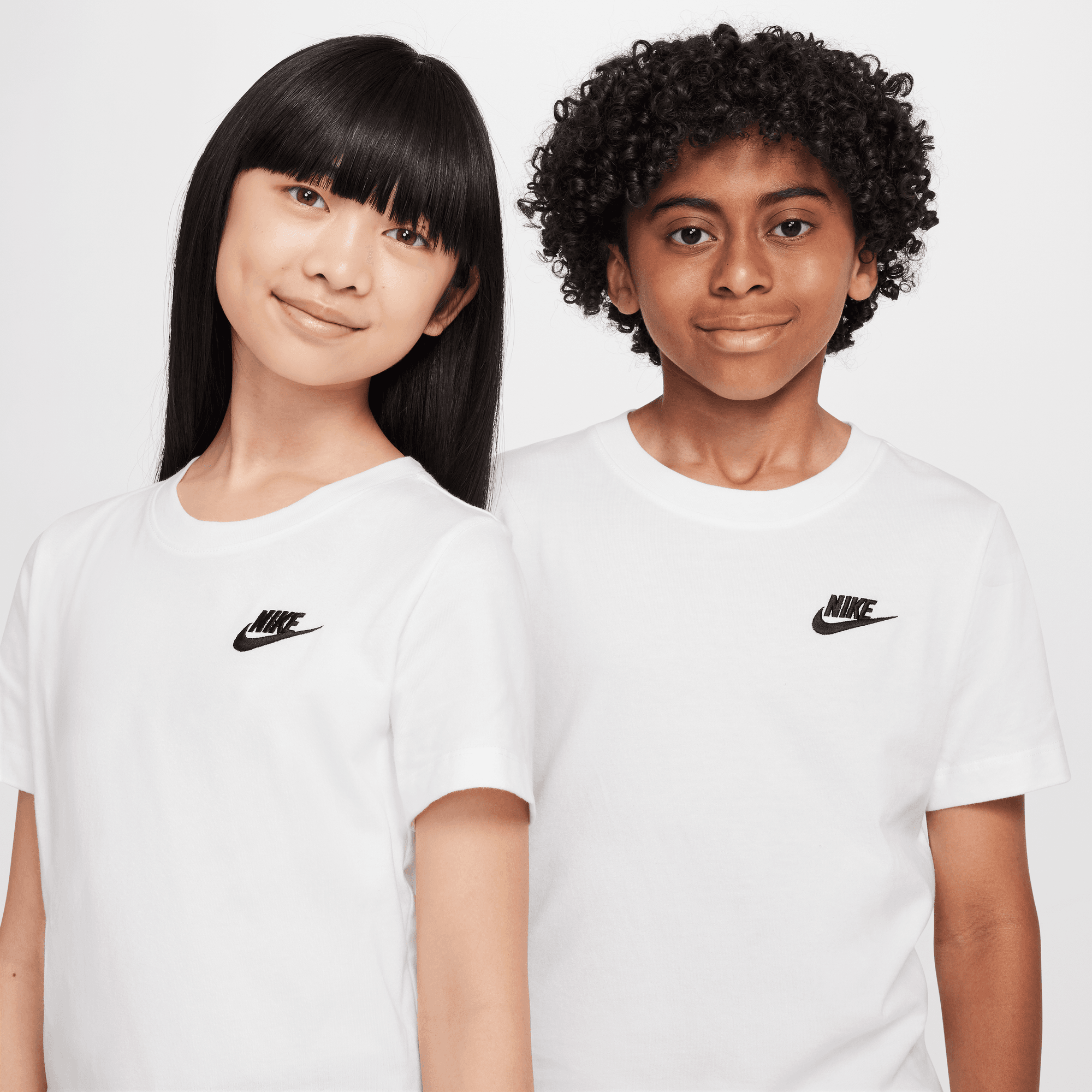 NIKE LFS BIG KIDS' T-SHIRT