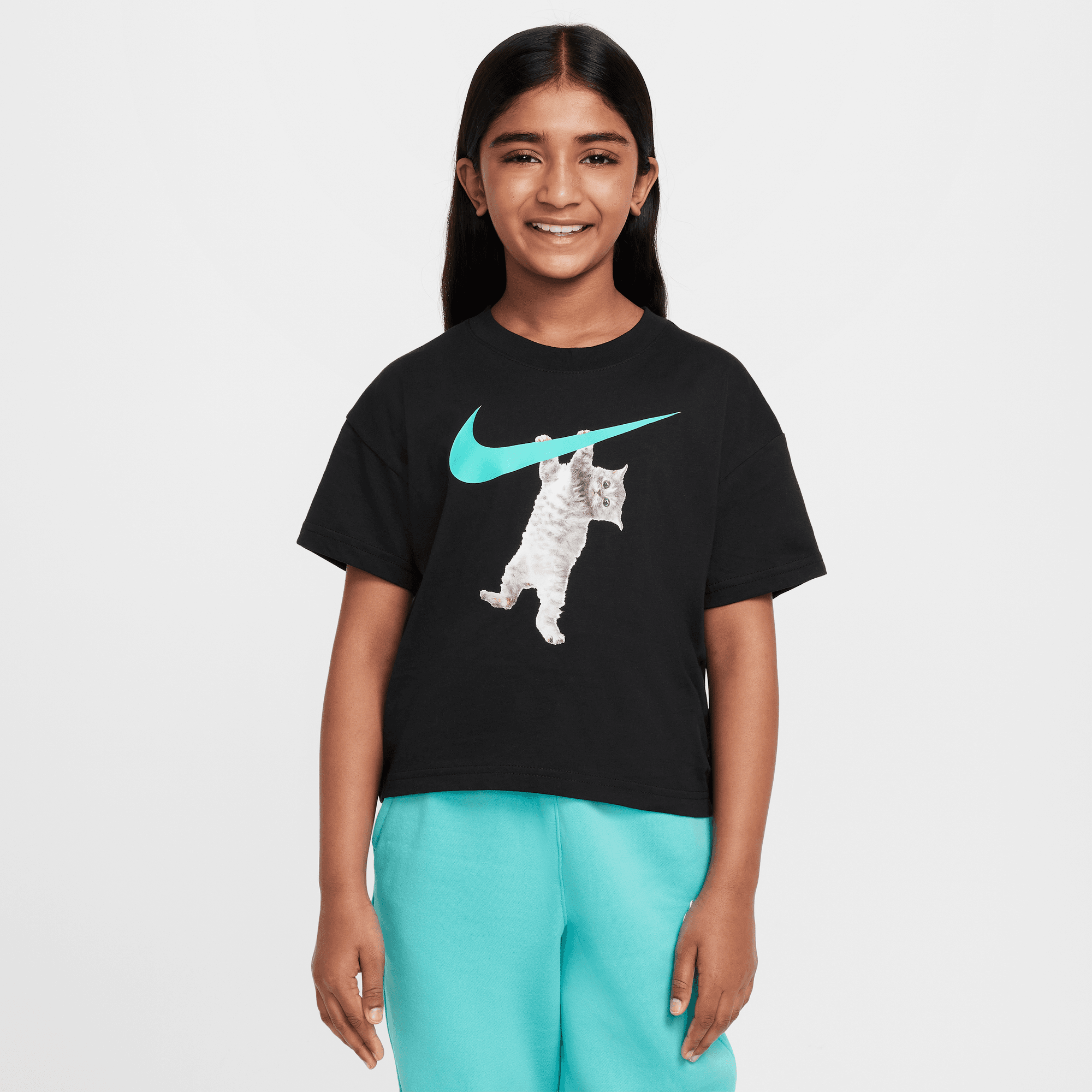 NIKE SPORTSWEAR BIG KIDS (GIRLS) T-SHIRT