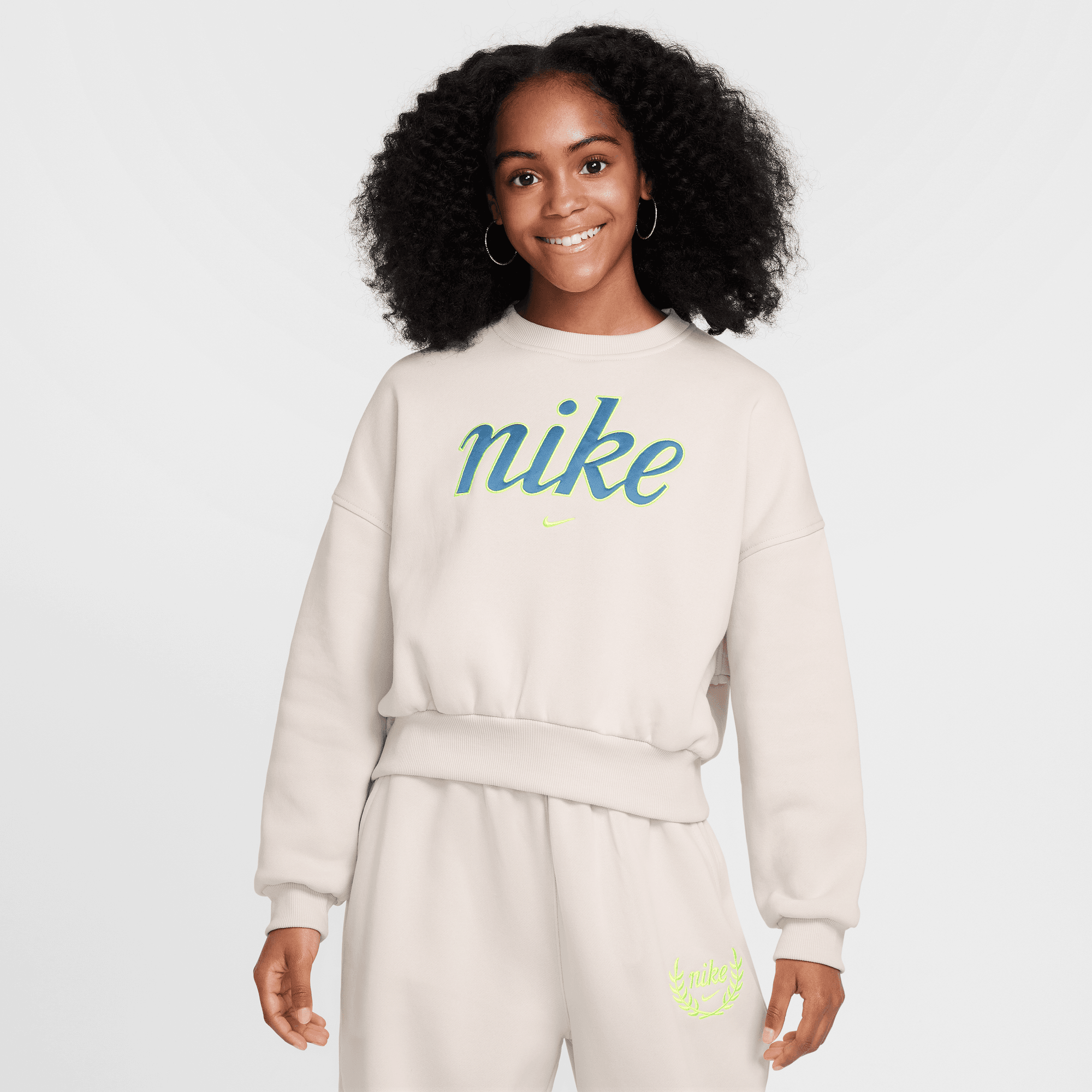 NIKE SPORTSWEAR CLUB FLEECE GIRLS BOXY CREW-NECK SWEATSHIRT