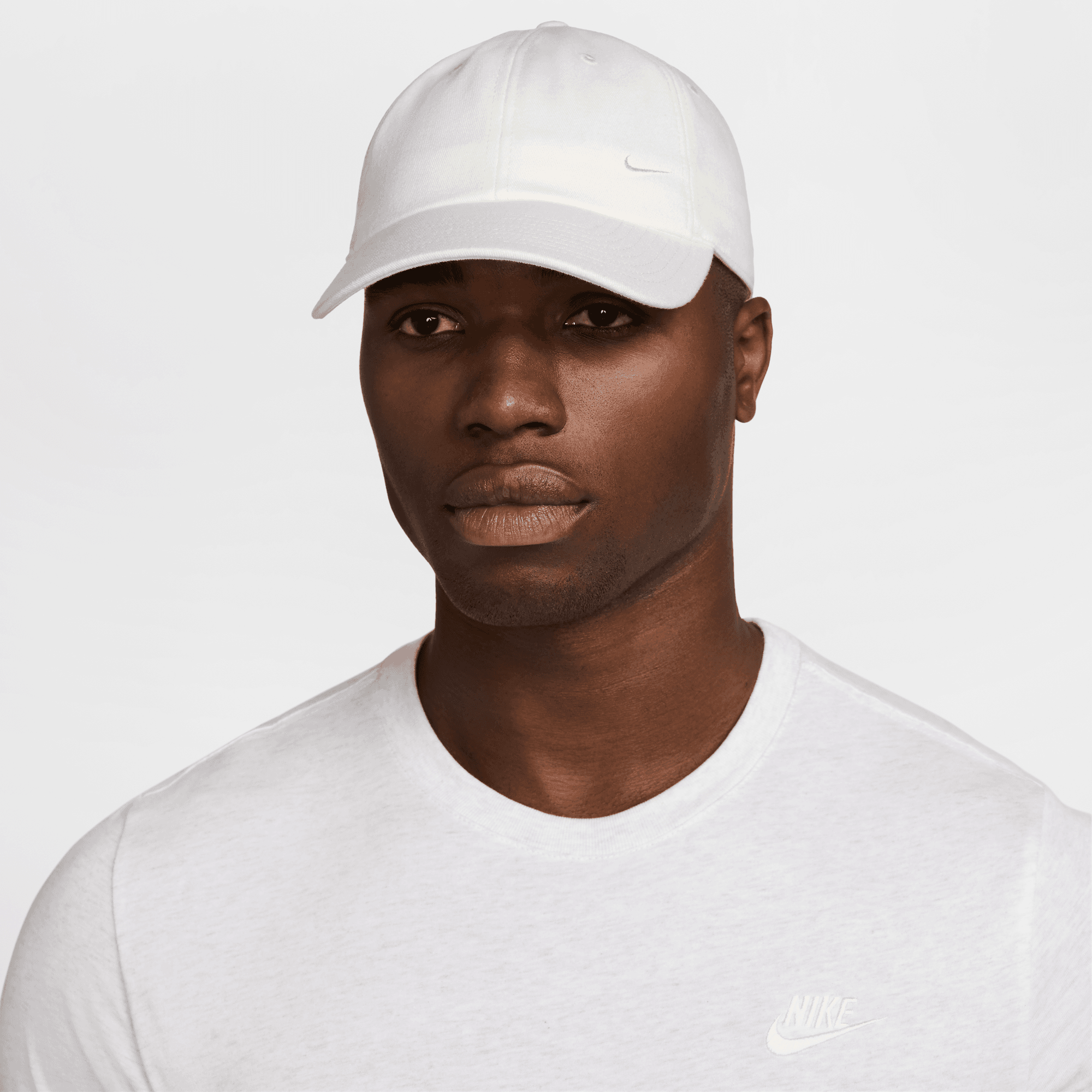 NIKE CLUB UNSTRUCTURED CAP