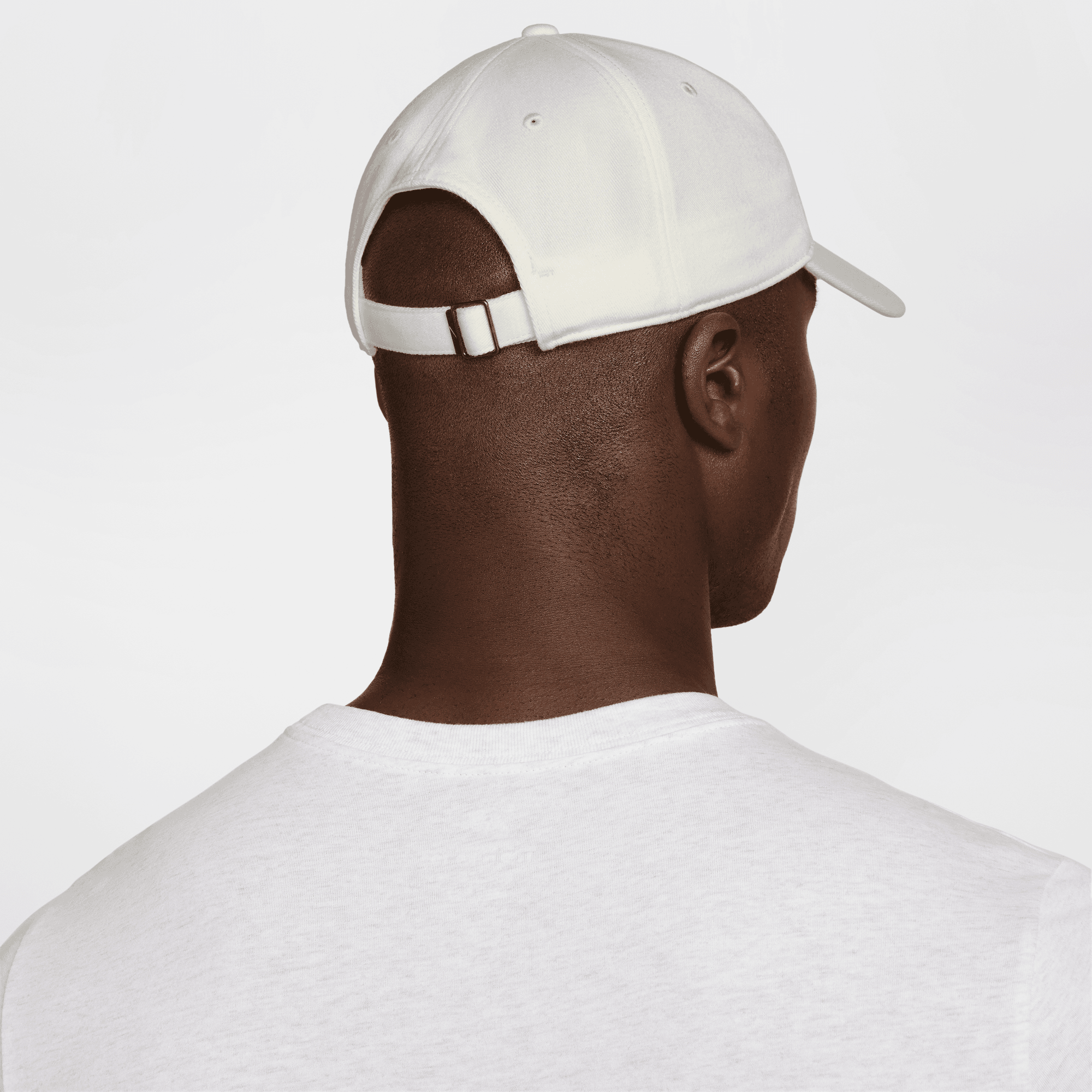 NIKE CLUB UNSTRUCTURED CAP