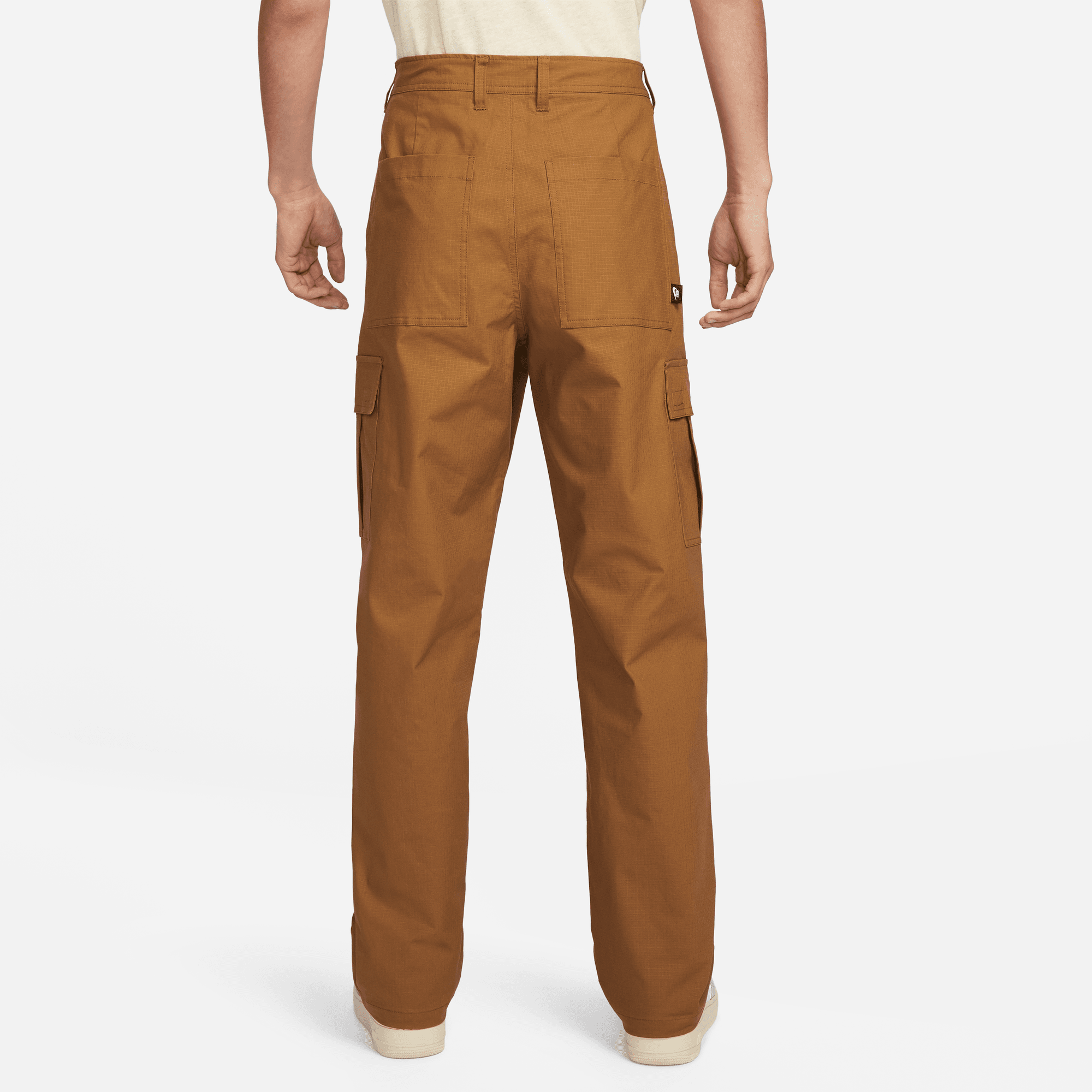 NIKE CLUB MEN'S CARGO PANTS