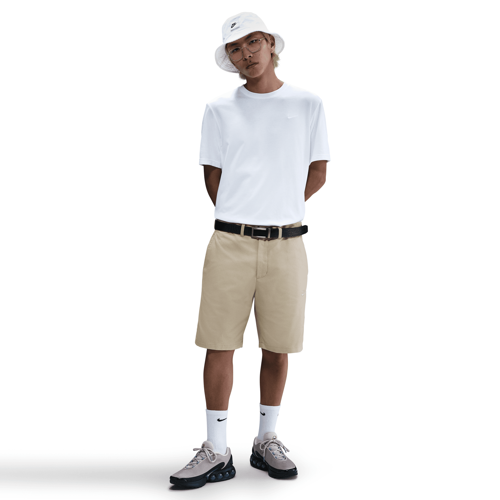 NIKE CLUB MEN'S CHINO SHORTS