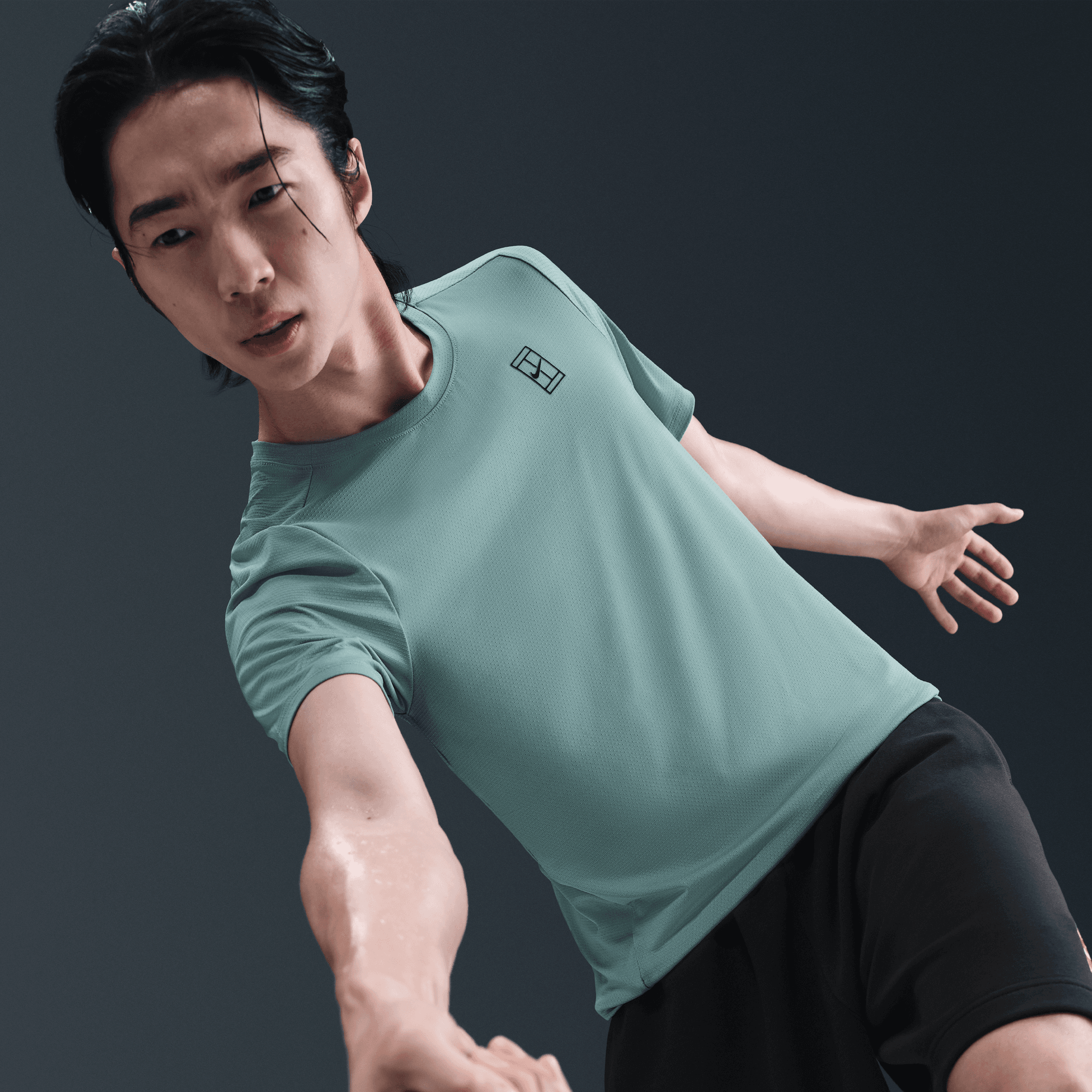 NIKECOURT ADVANTAGE MEN'S DRI-FIT TENNIS TOP