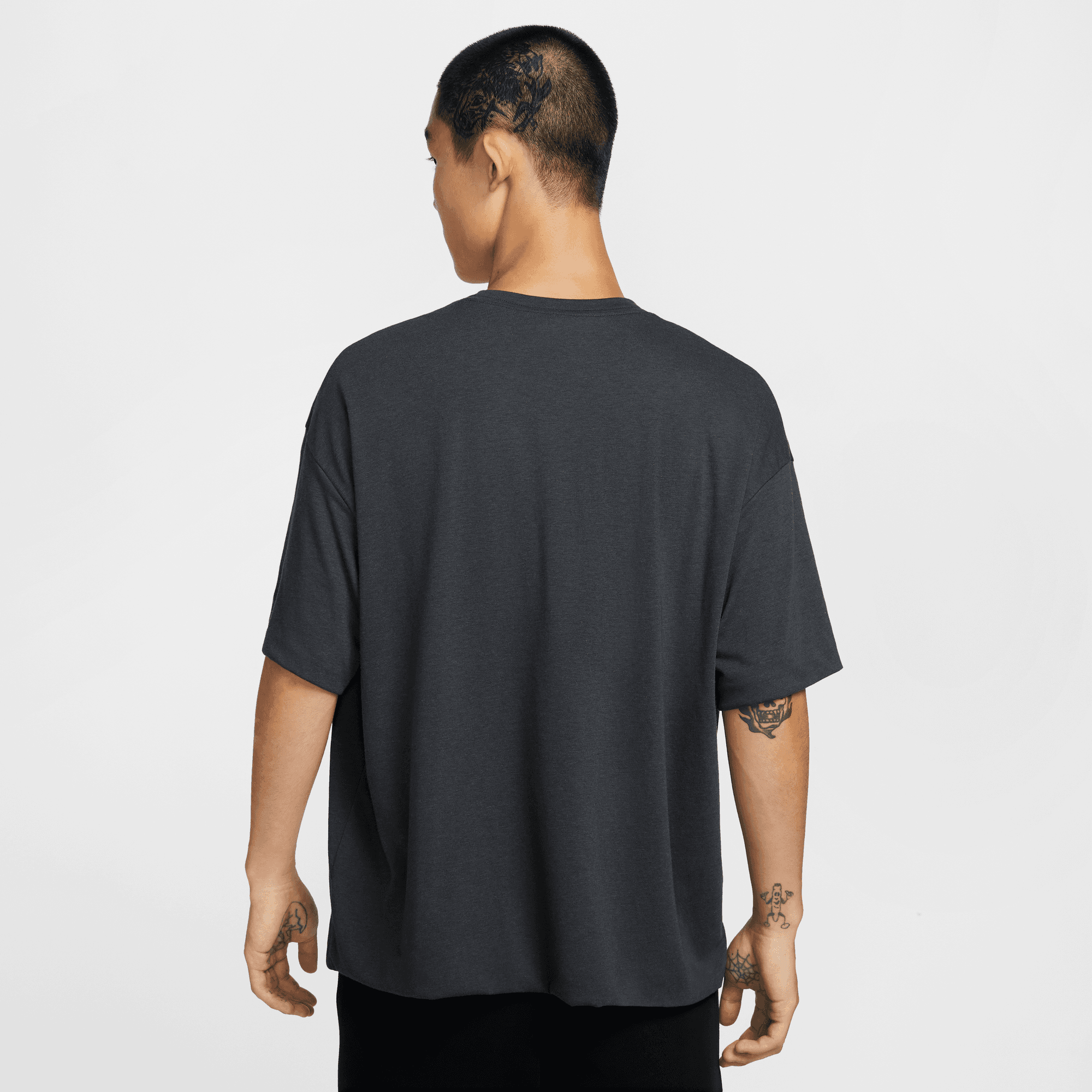 NIKE TECH MENS DRI-FIT ADV ANTI-ODOR SHORT-SLEEVE TOP