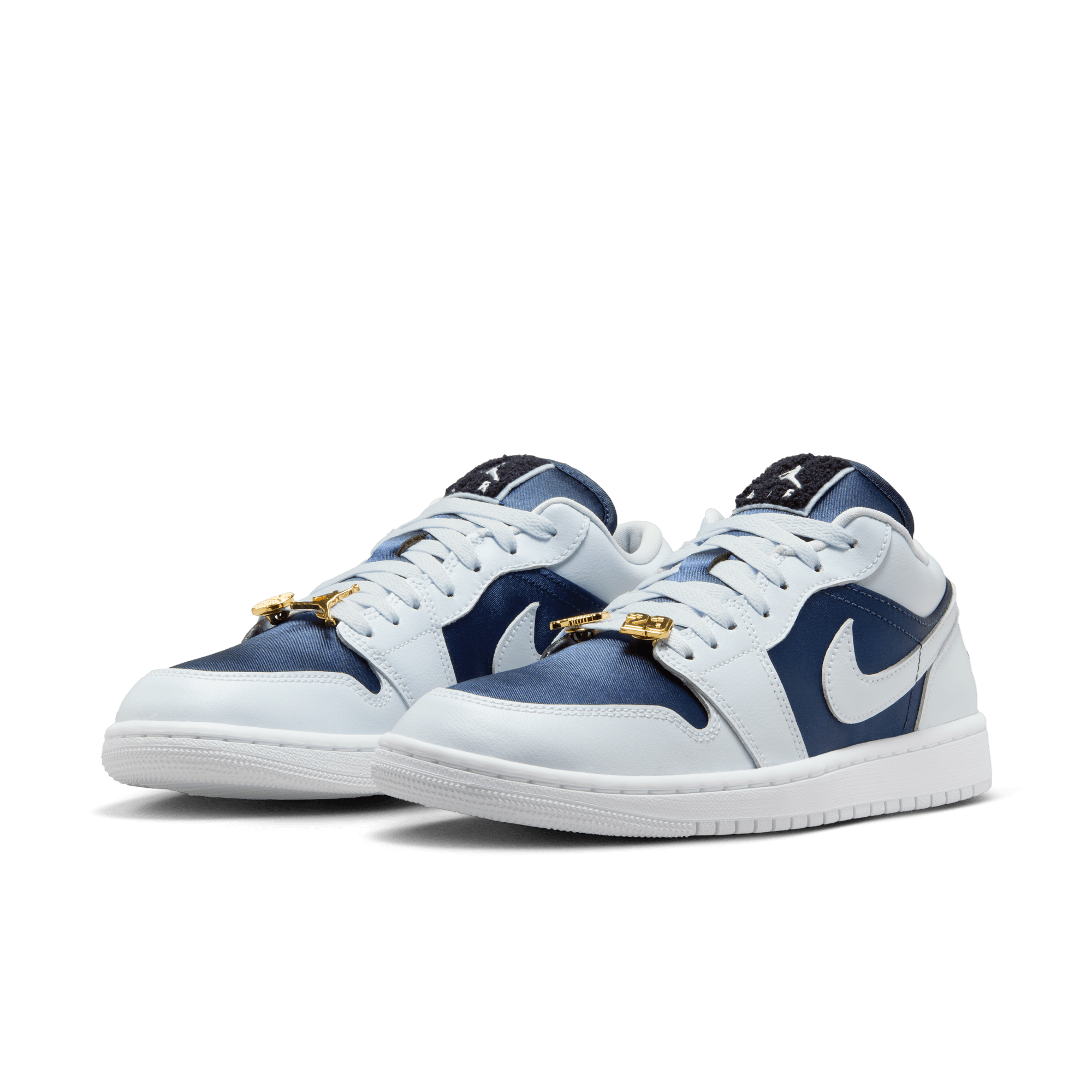 AIR JORDAN 1 LOW SE WOMEN'S SHOES