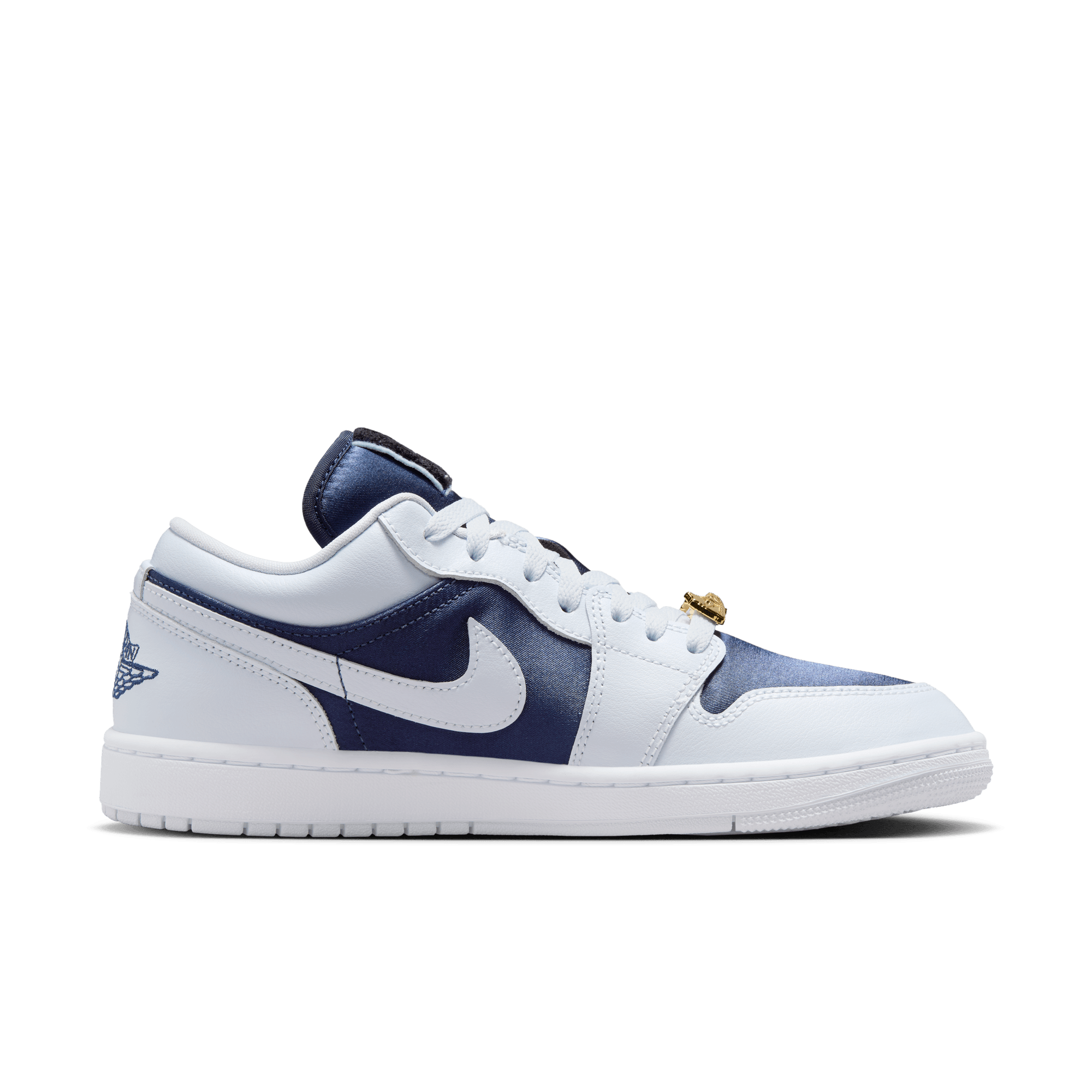 AIR JORDAN 1 LOW SE WOMEN'S SHOES