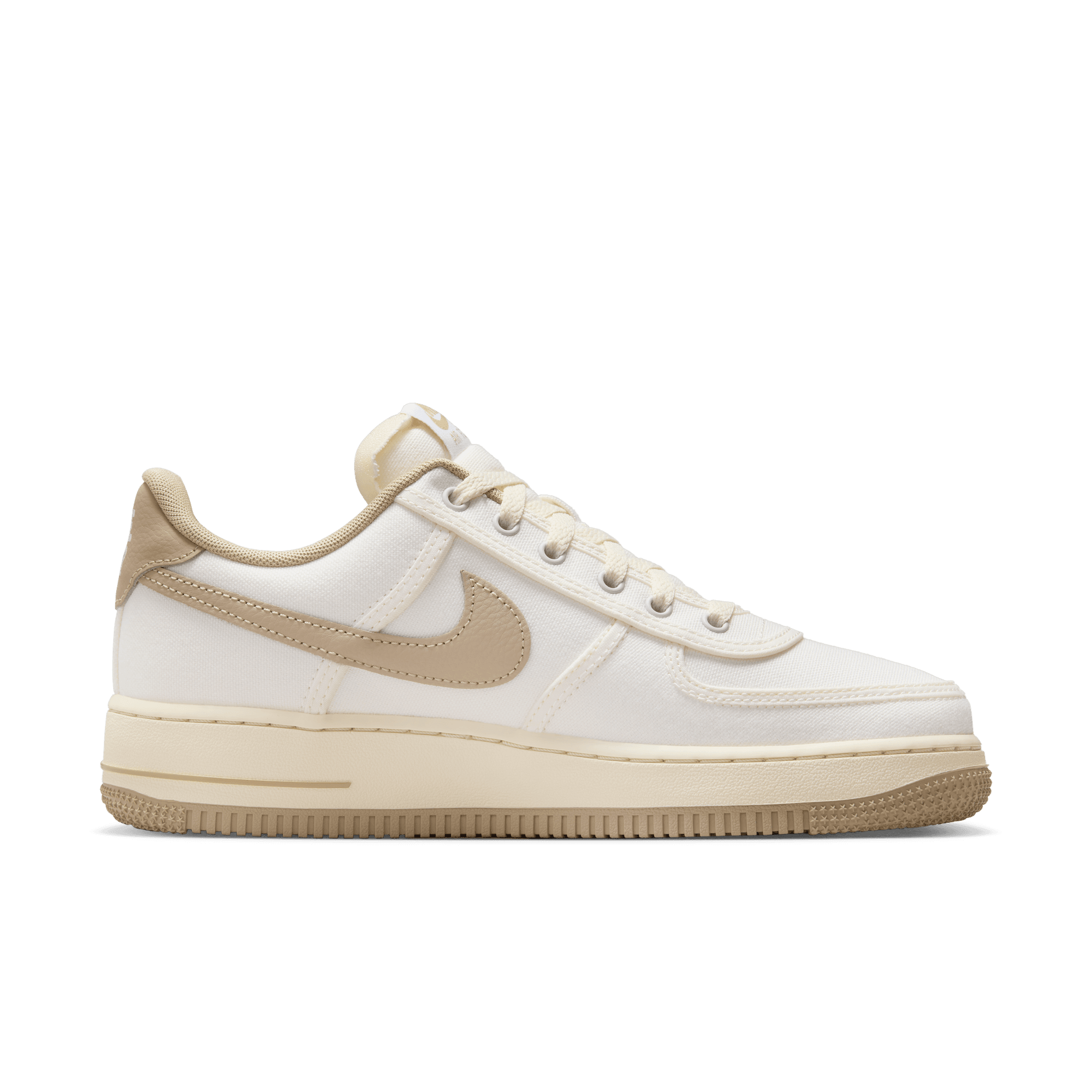 NIKE AIR FORCE 1 '07 WOMEN'S SHOES