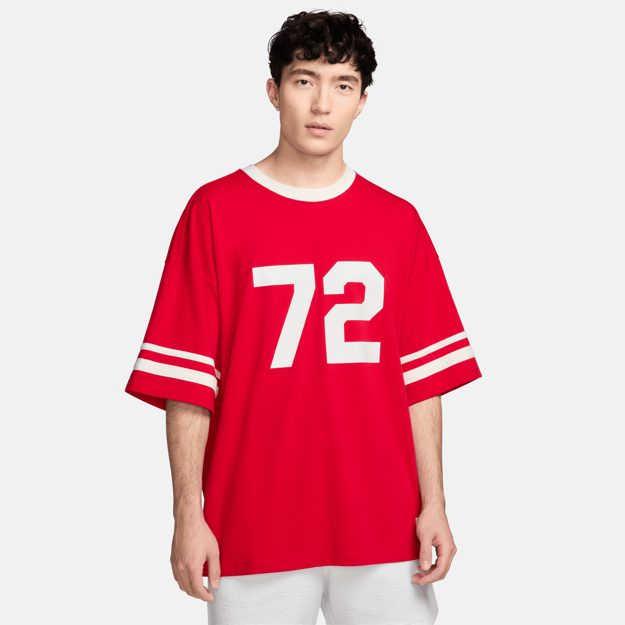 NIKE SPORTSWEAR MEN'S OVERSIZED T-SHIRT