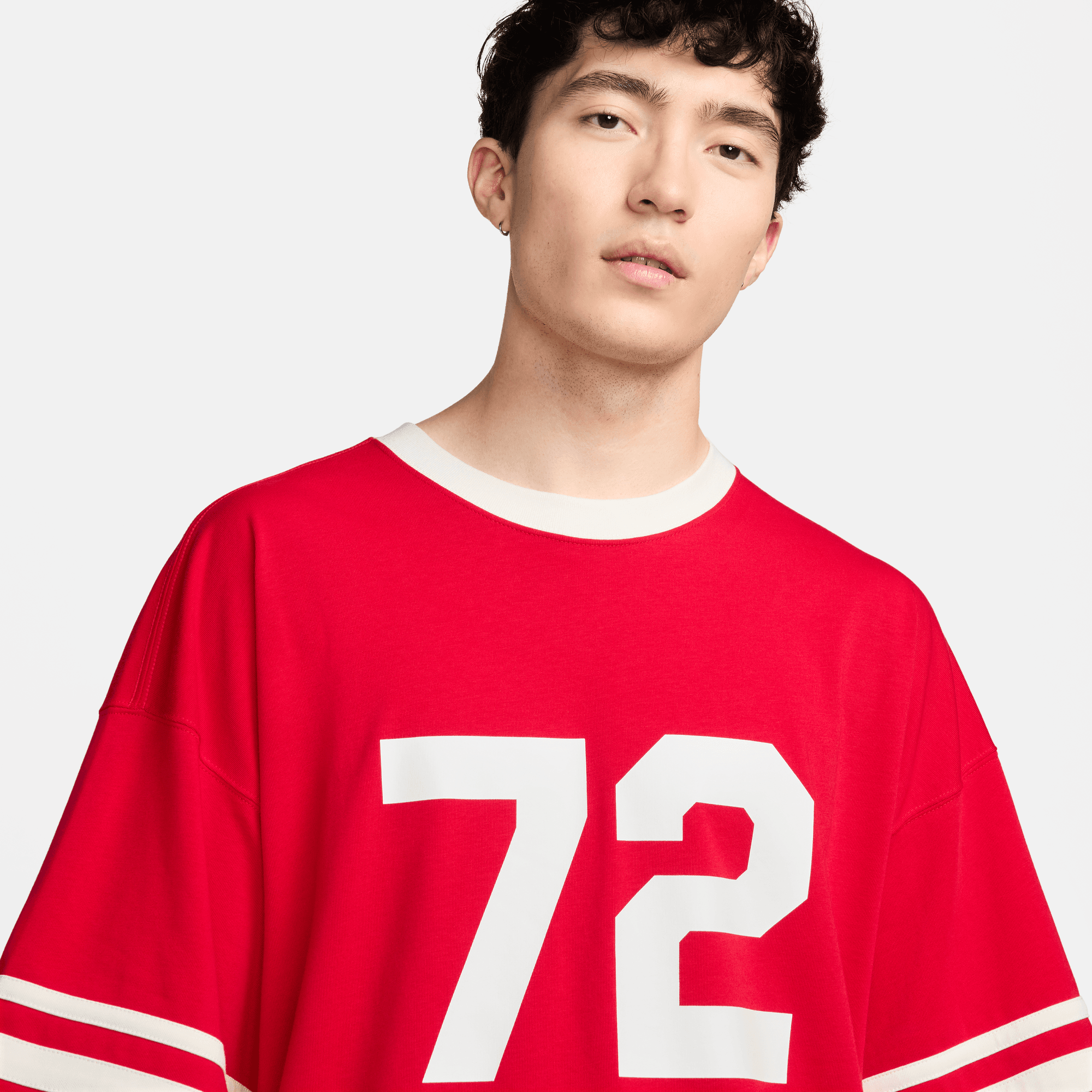 NIKE SPORTSWEAR MEN'S OVERSIZED T-SHIRT