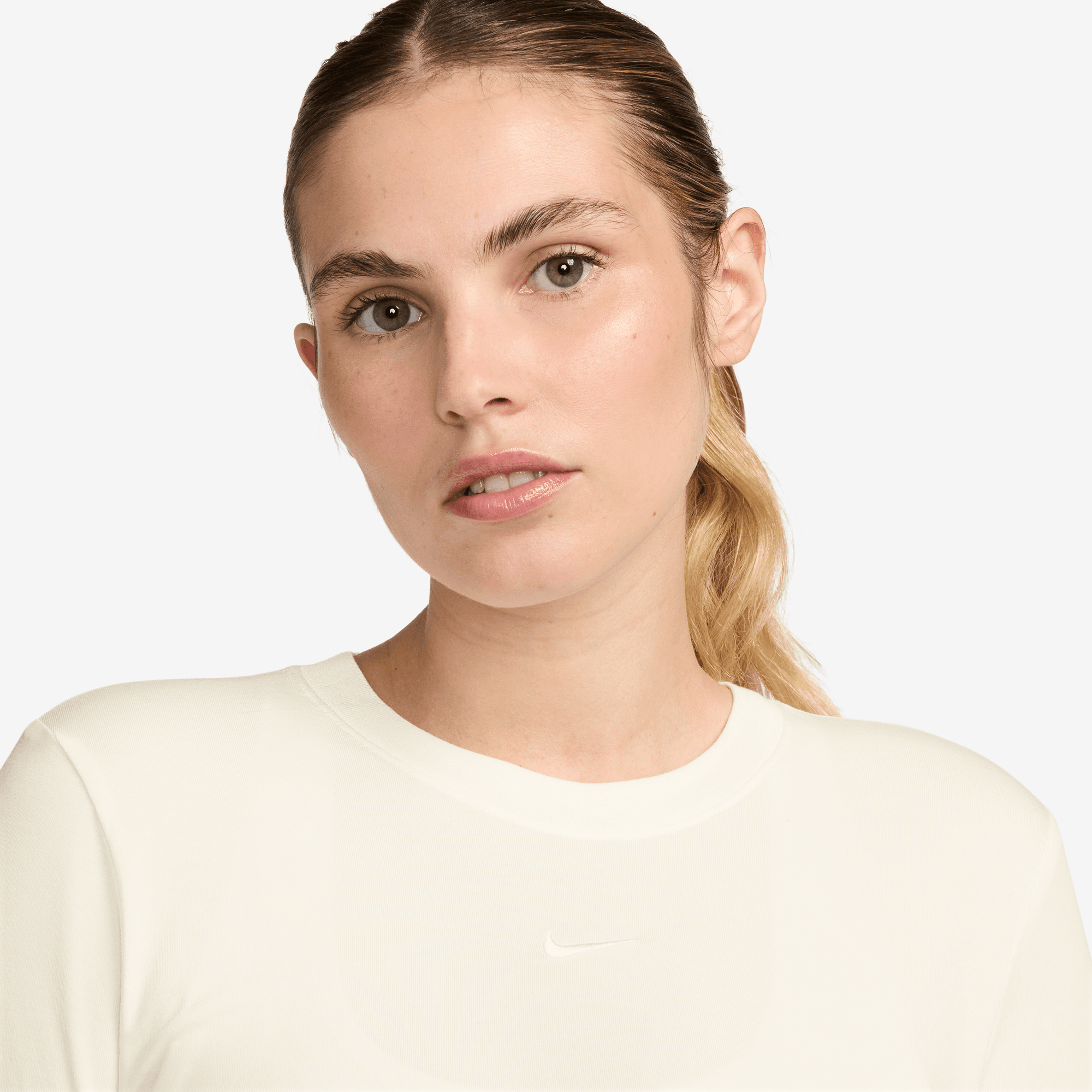 NIKE SPORTSWEAR CHILL KNIT WOMEN'S SLIM LONG-SLEEVE CROPPED TOP